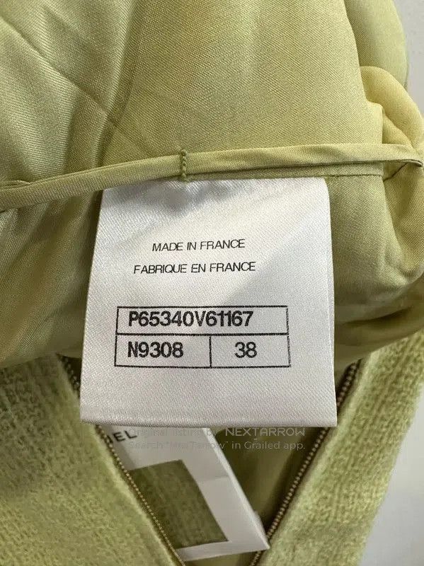Chanel Chanel Green Wool Midi Skirt . Size 24" / US 00 / IT 34 - 7 Thumbnail