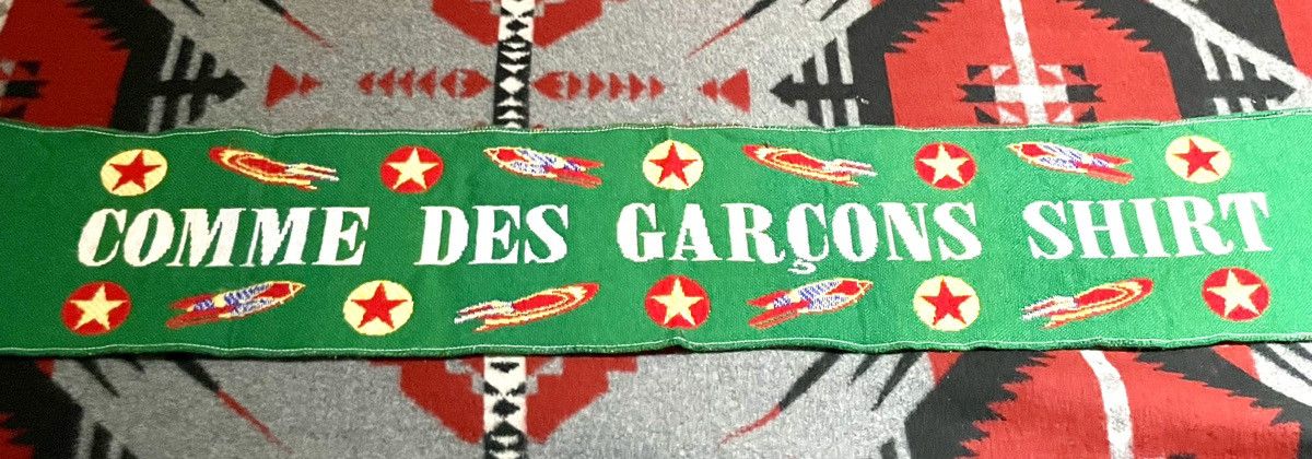 image of Comme Des Garcons Shirt Cdg Shirt Logo Scarf in Green/White/Red, Men's