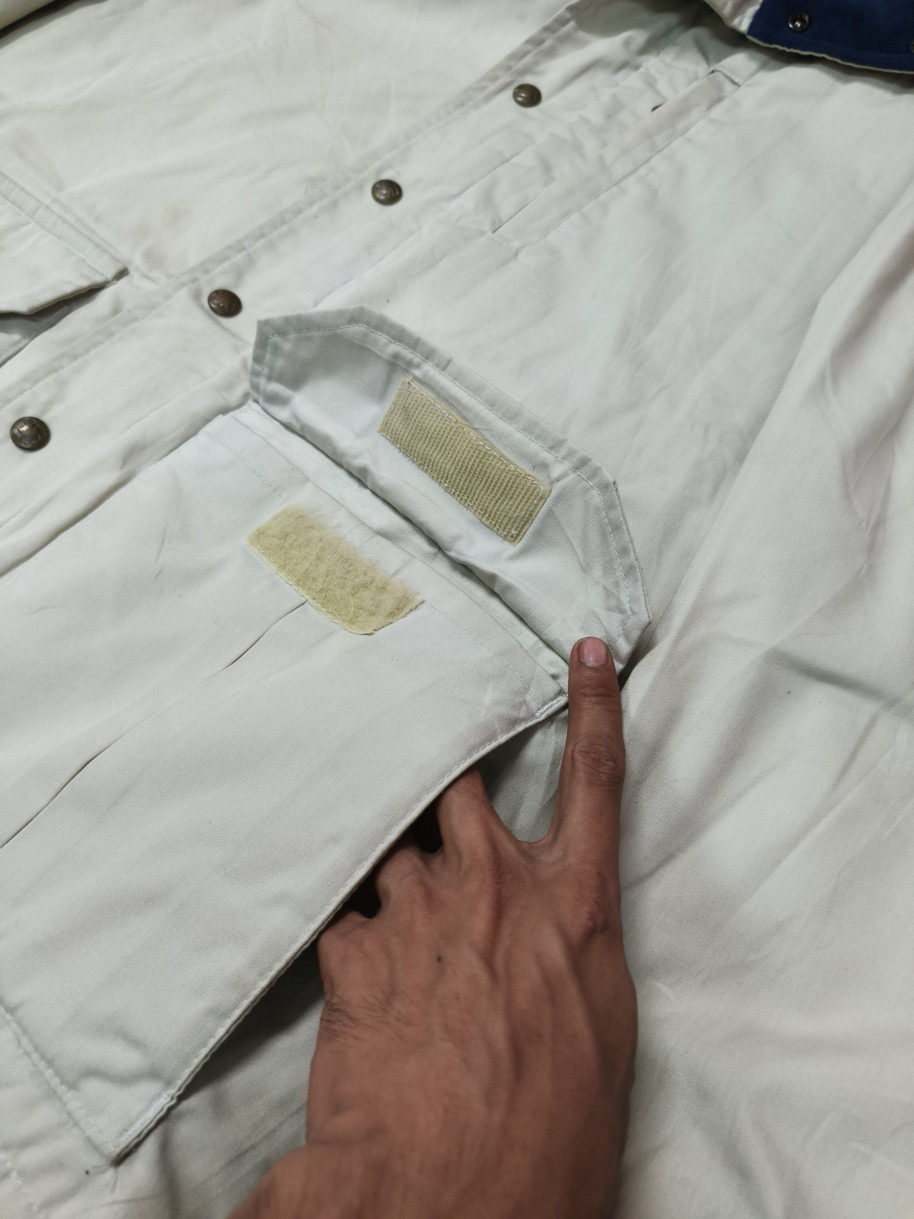 Columbia VINTAGE COLUMBIA HEAVY WINTER JACKET HOODED Size US L / EU 52-54 / 3 - 6 Thumbnail