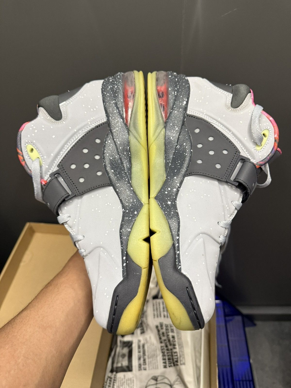 Nike Nike Air Force Max 2013 PRM QS Area 72 597799-001 Size 9.5 Size US 9.5 / EU 42-43 - 7 Thumbnail