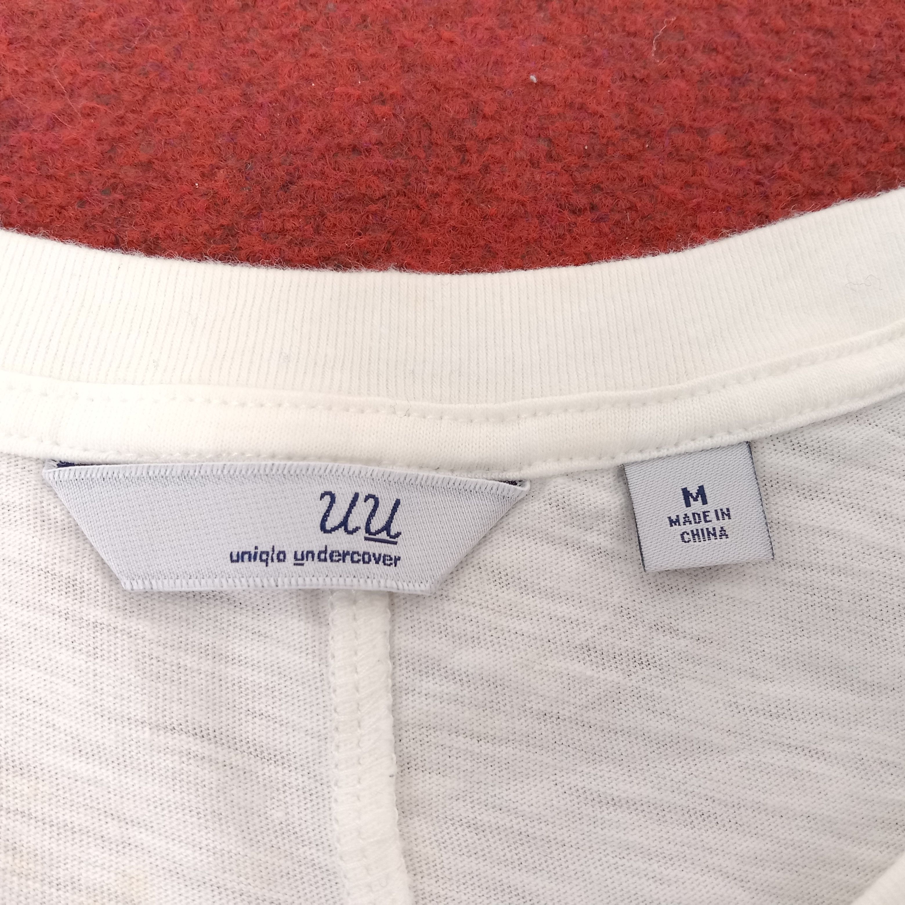 Japanese Brand × Undercover Uniqlo Undercover Japanese Brand Center Design Tshirt Size US M / EU 48-50 / 2 - 5 Thumbnail