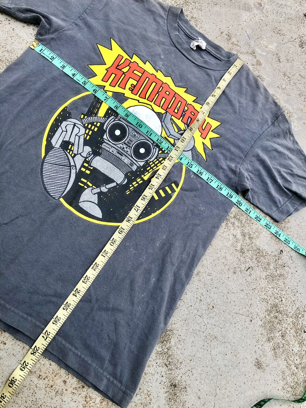 Band Tees VINTAGE 2010 FADED GREY KFMADAY TEE Size US M / EU 48-50 / 2 - 5 Thumbnail