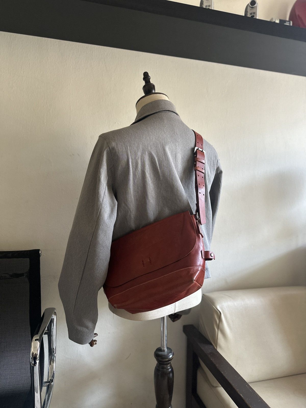 Comme des Garcons Homme Vintage Japan made Red Leather Patina Sling Bag Size ONE SIZE - 20 Thumbnail