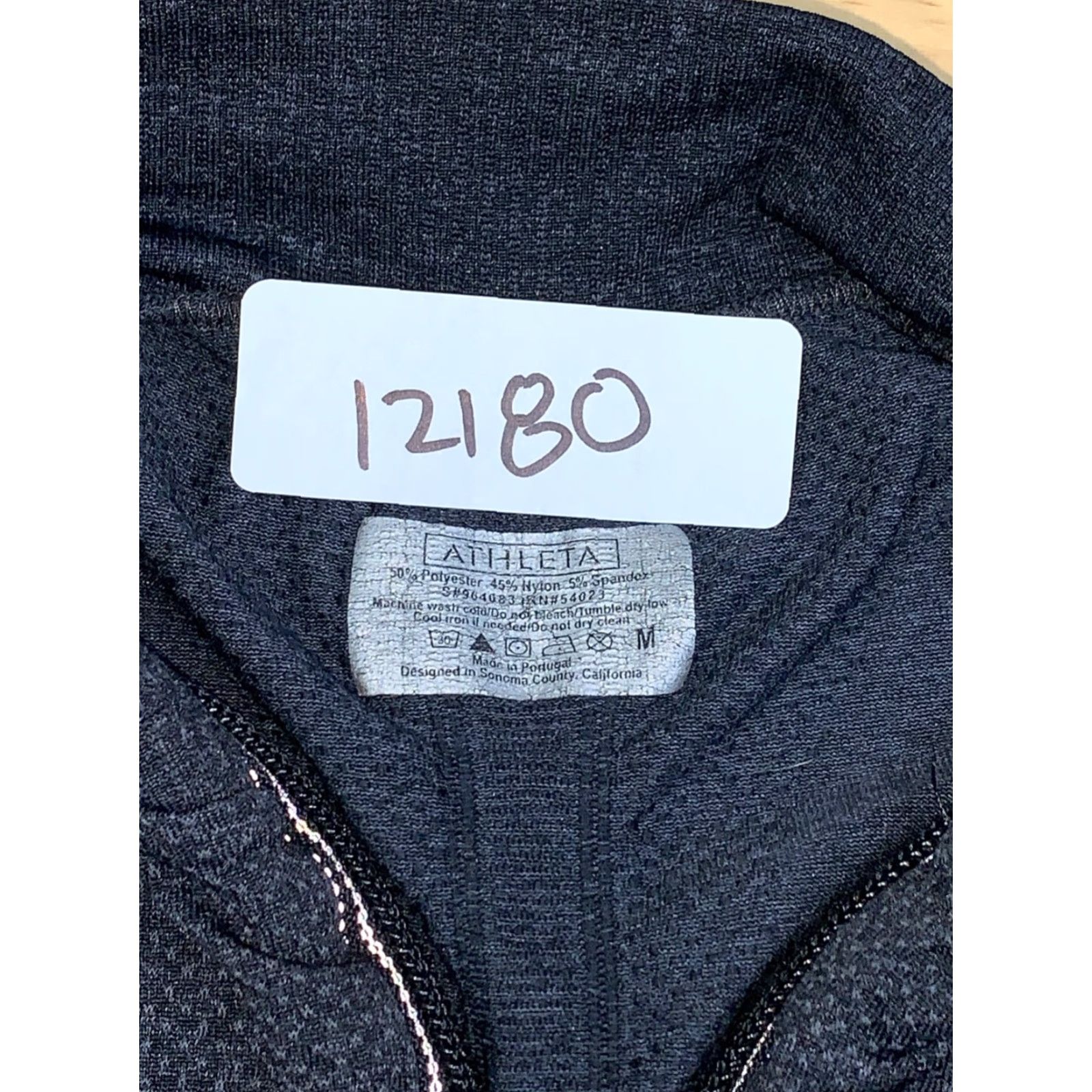 Athleta Athleta Sweatshirt Pullover 1/4 Zip Womens M Black Activewear Fitted Sweatshirt 1/4 Zip Black Athletic Urban Classic 12180 Size M / US 6-8 / IT 42-44 - 2 Thumbnail