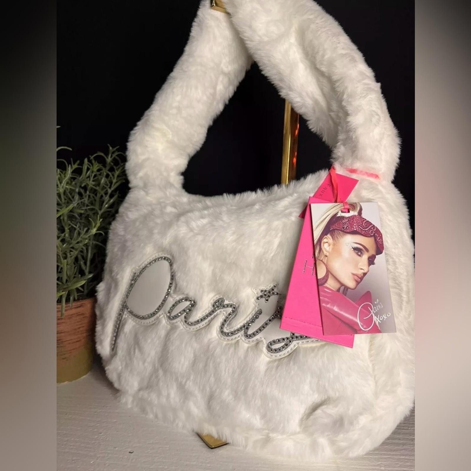 Designer Paris Hilton White Fur Shoulder Bag NWT Size ONE SIZE - 3 Thumbnail
