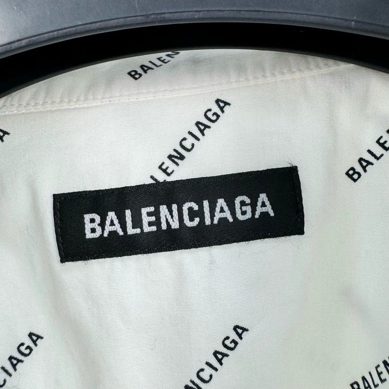 Balenciaga Balenciaga size 41 Bullet monogrammed long-sleeved shirt Size US S / EU 44-46 / 1 - 5 Thumbnail