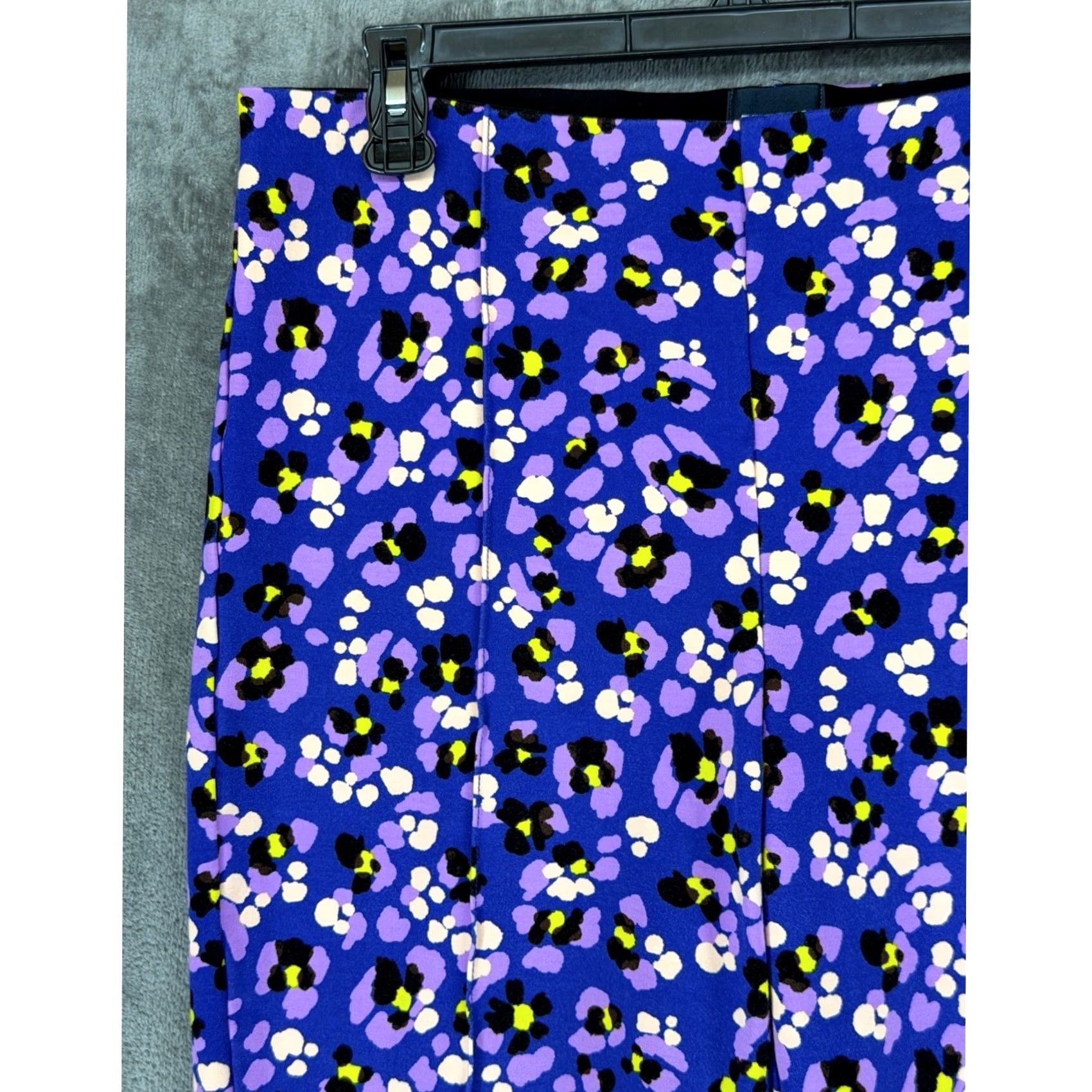 Anthropologie Maeve by Anthropologie Margot Pants Cropped Kick Flare Multicolor Leopard Floral Blue Purple Yellow Woman L Tall Slit? No, keep to original words. Size 36" / US 14 / IT 50 - 3 Thumbnail