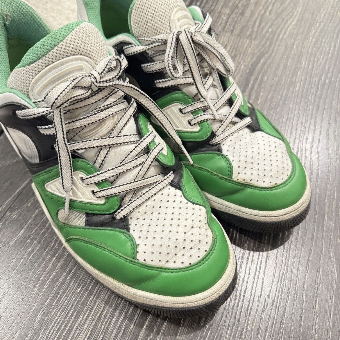 Gucci Gucci Basket Sneaker Size 10! Size US 10 / EU 43 - 2 Thumbnail