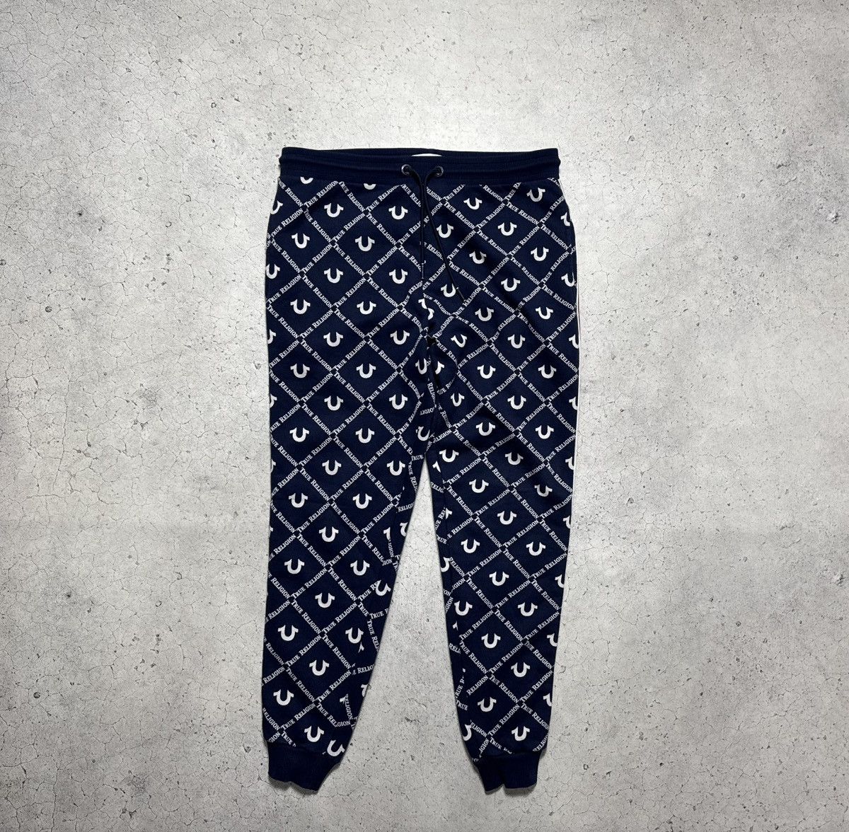 True Religion True Religion Monogram Track Suit Jacket & Pants Hype Size US M / EU 48-50 / 2 - 11 Thumbnail
