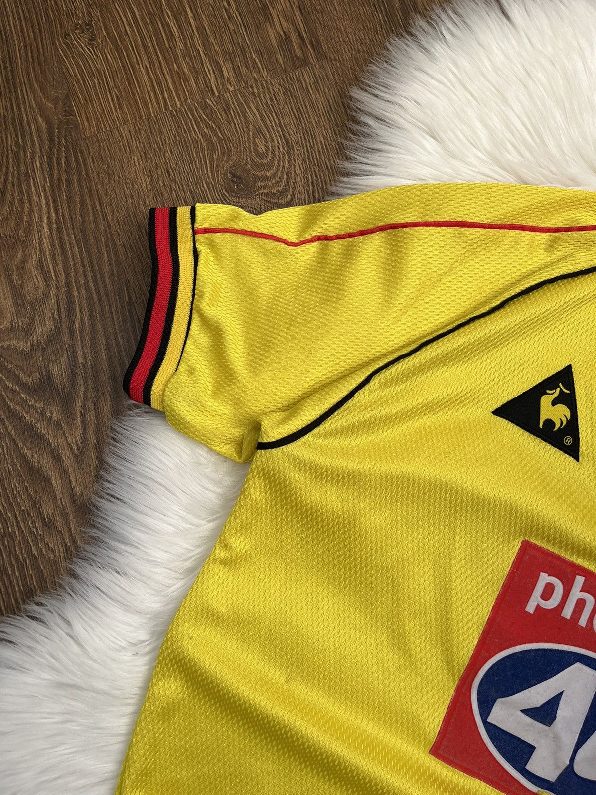 Le Coq Sportif × Vintage Vintage 1999 Le Coq Sportif Watford Premier League Football Size US M / EU 48-50 / 2 - 5 Thumbnail