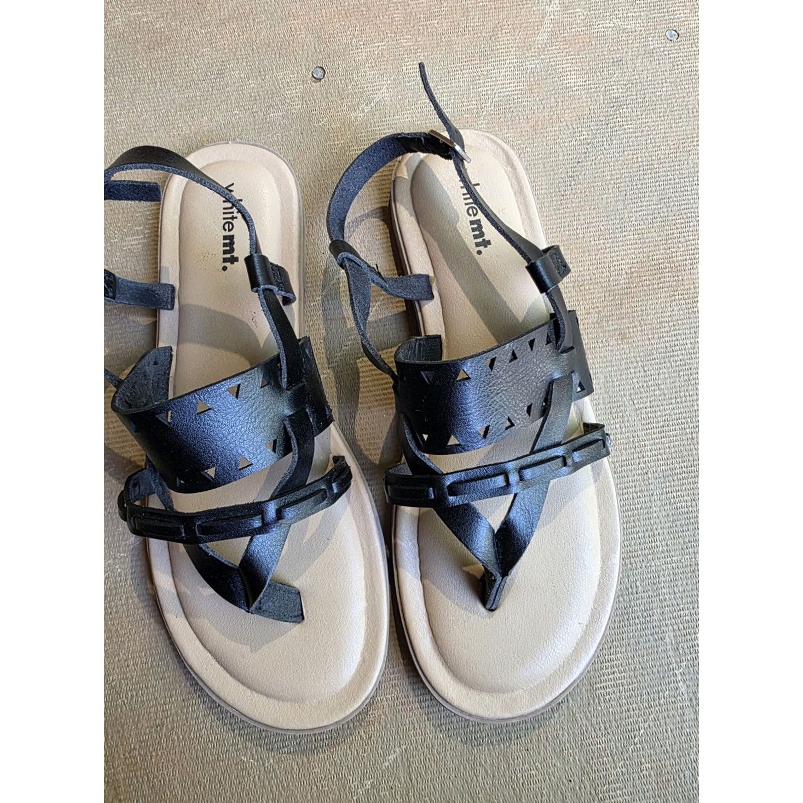 Vintage Womens Sandals White Mn Sandlas Black Strap 8 XS? Size US 8 / IT 38 - 3 Thumbnail
