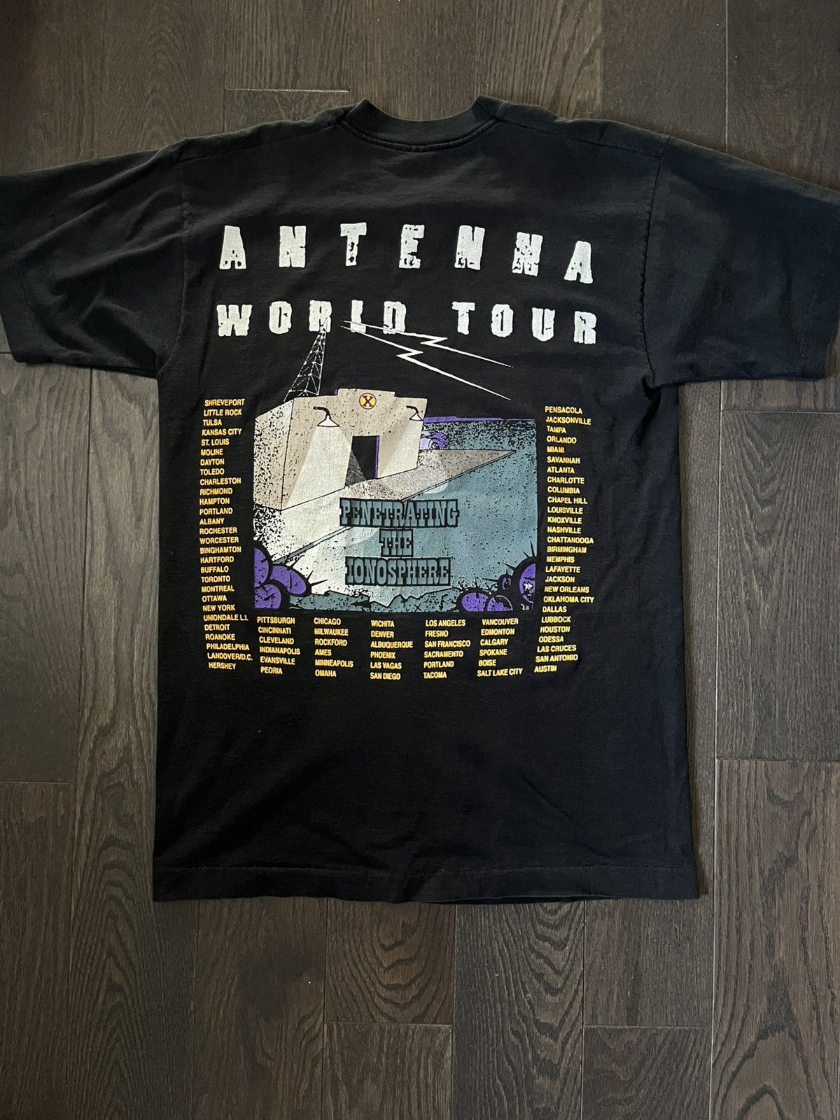 Band Tees × Vintage Vintage 1994 ZZ Top Antenna World Tour T Shirt Size US L / EU 52-54 / 3 - 2 Thumbnail