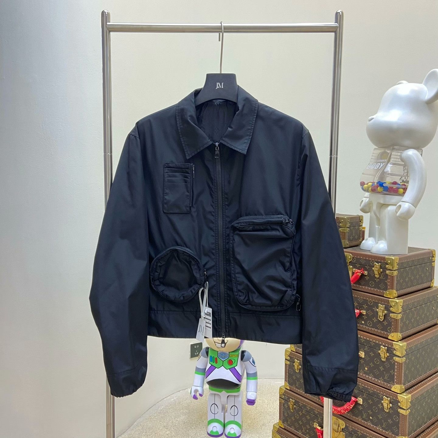 Louis Vuitton Louis Vuitton Casual Light Jacket s Men Size US S / EU 44-46 / 1 - 1 Thumbnail