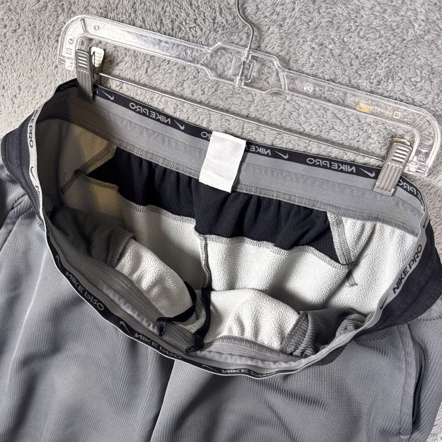 Nike Nike Pro Sweatpants Mens 2XL Gray Fleece Lined Therma Fit Sphere Training Jogger Fitness Pants Regular Size Activewear Mens Size US 39 - 6 Thumbnail