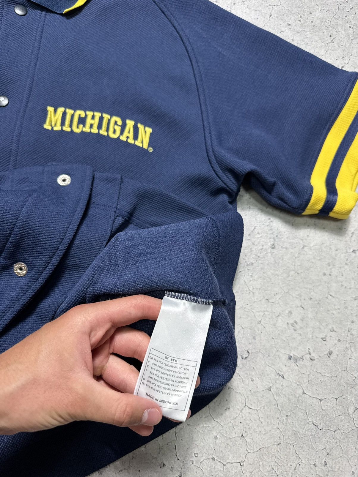Nike Nike Vintage 90’s Michigan Wolverines Jersey Big Logo Size US M / EU 48-50 / 2 - 7 Thumbnail