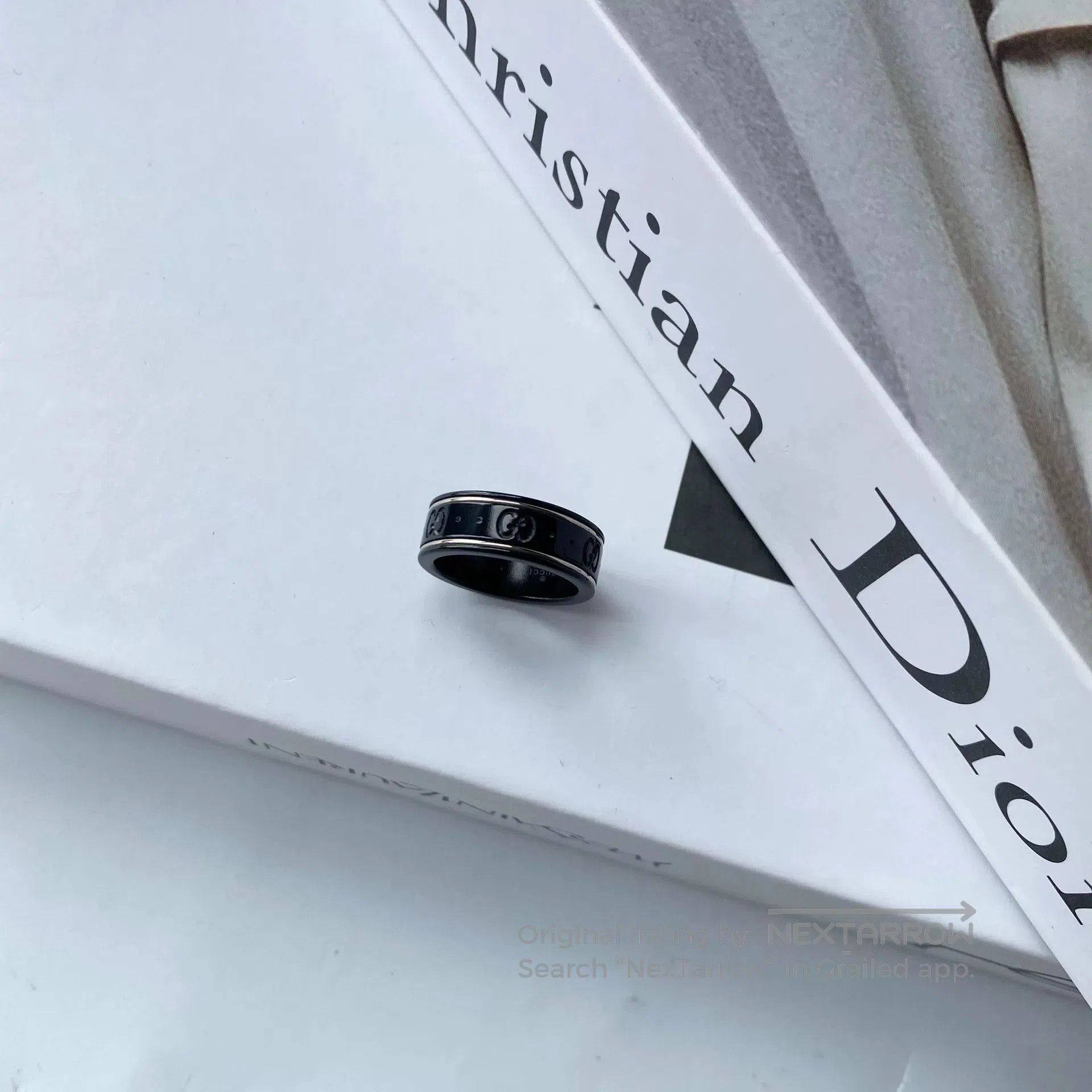 Gucci GUCCI Icon 18K Gold Ceramic Ring. Size ONE SIZE - 2 Thumbnail