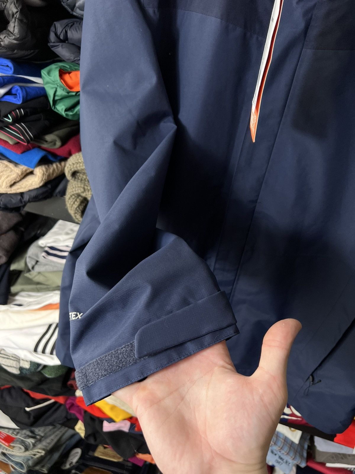 Berghaus Berghaus Gore-Tex Waterproof Jacket Size XXL Hooded Outdoor Size US XXL / EU 58 / 5 - 10 Thumbnail