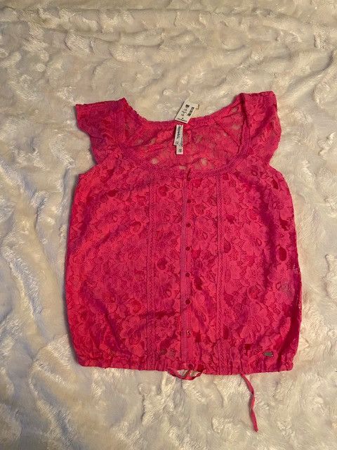 Aeropostale AEROPOSTALE All-lace Sheer Peplum Top NWT Size XS / US 0-2 / IT 36-38 - 1 Thumbnail