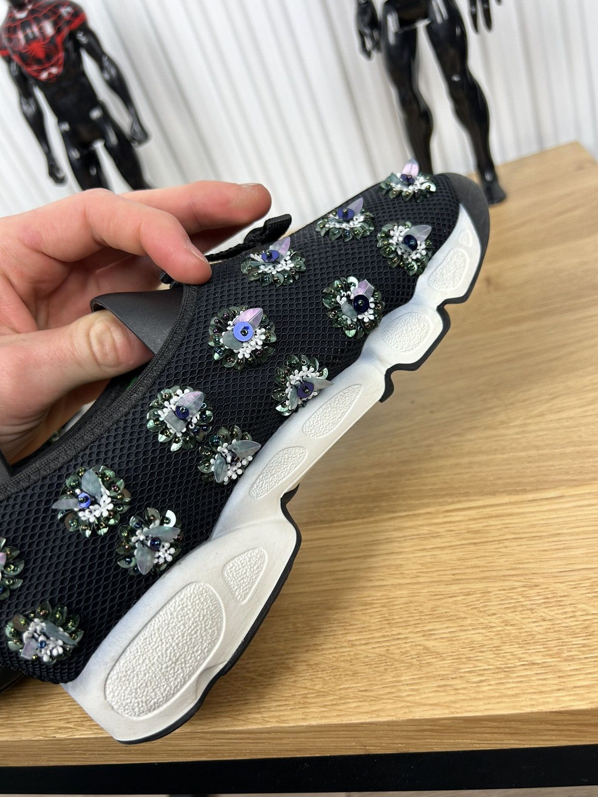 Dior Christian Dior Mesh Embellished sneaker Size US 6 / IT 36 - 10 Thumbnail