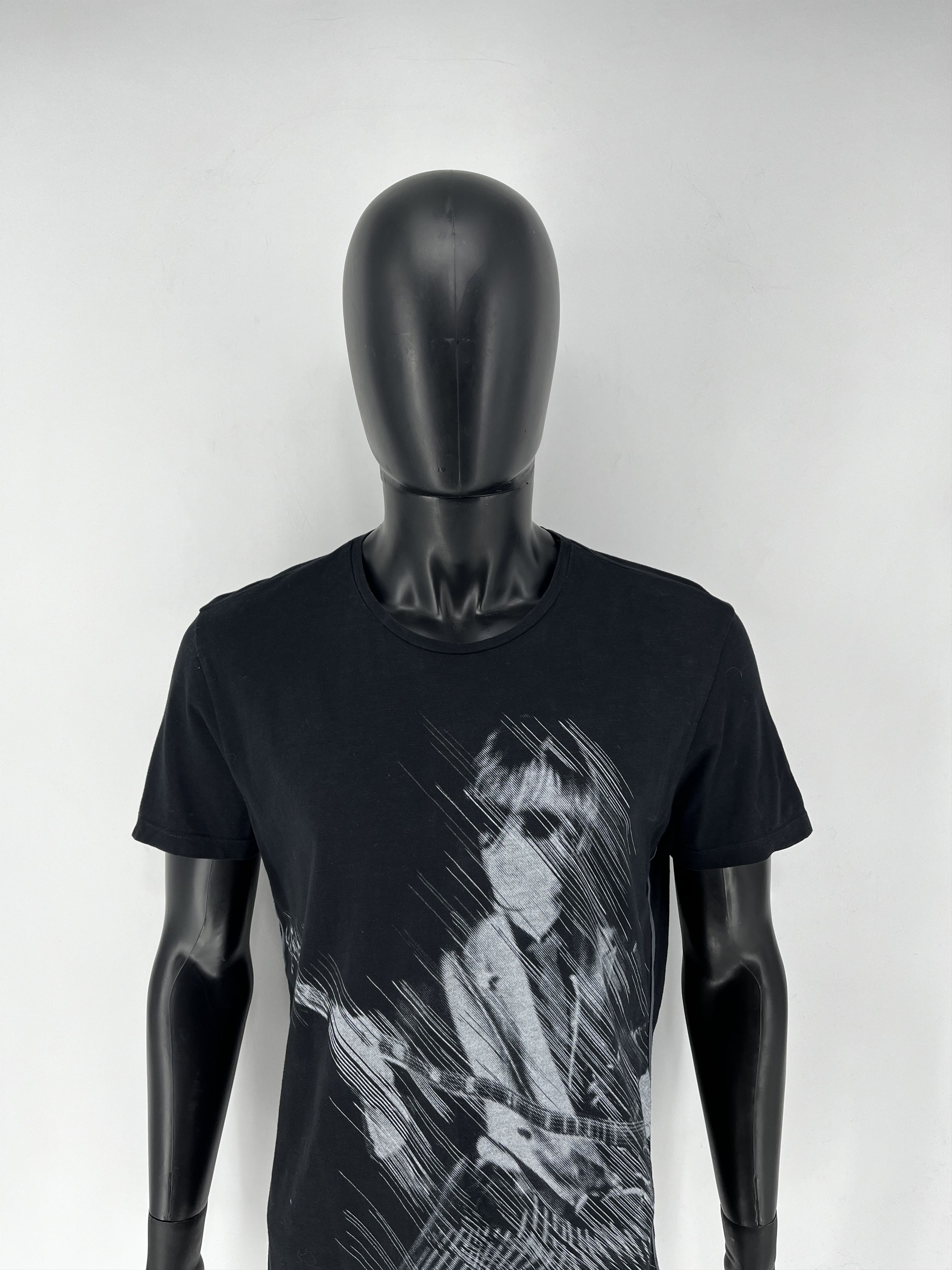 Band Tees Vintage Y2K SISLEY BLACK T-Shirts Size US L / EU 52-54 / 3 - 5 Thumbnail