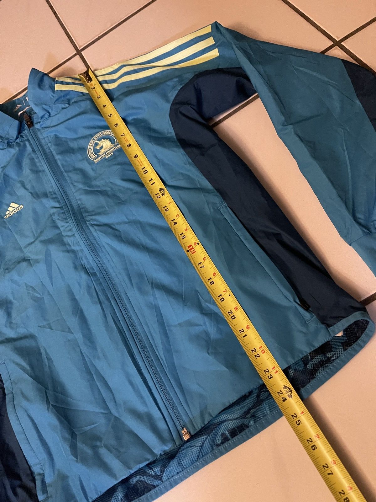 Adidas Adidas Parley Boston Marathon 2019 Windbreaker Jacket Womens Size S / US 4 / IT 40 - 4 Thumbnail