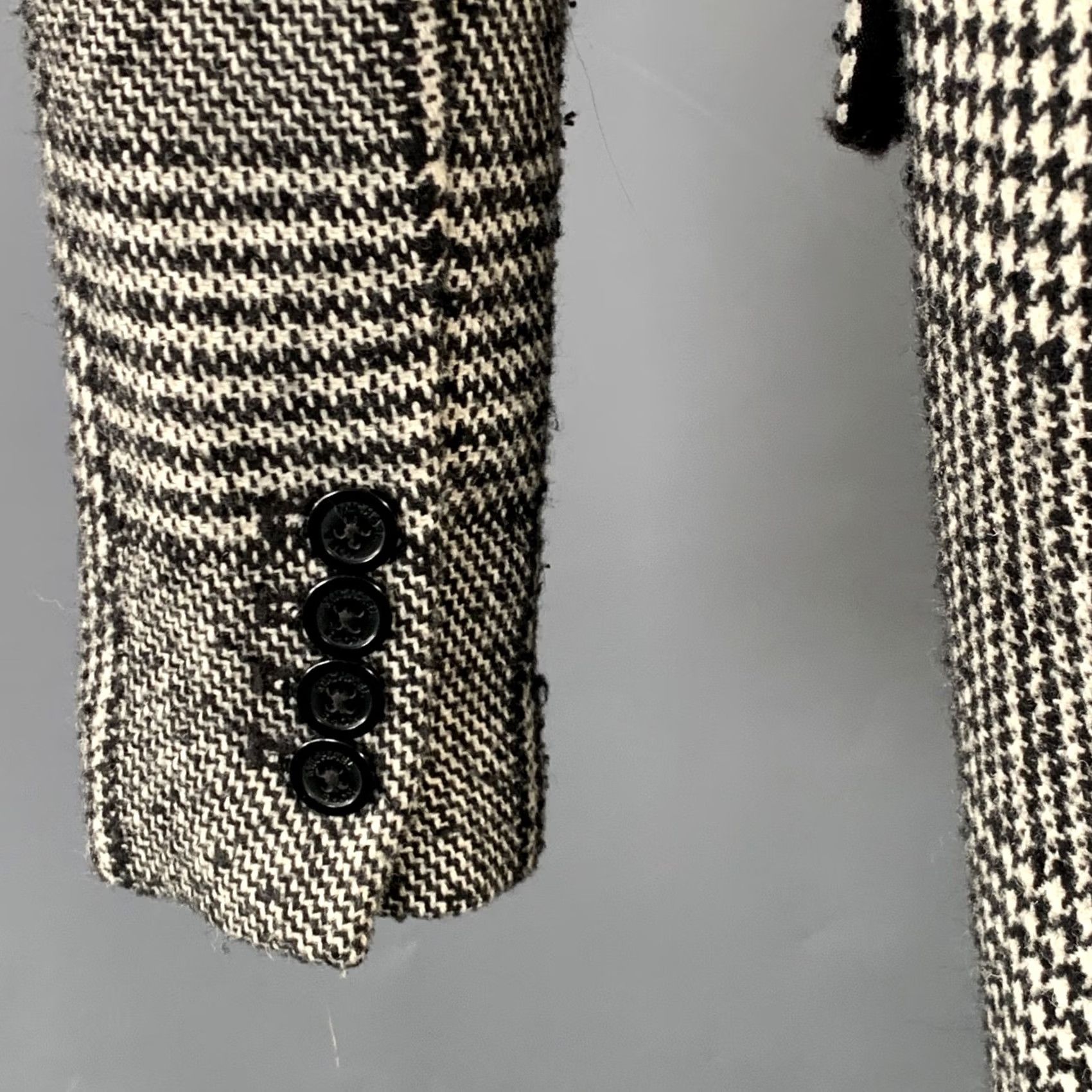 Vintage MICHAEL by MICHAEL KORS Size S Black White Wool Blend Plaid Double Breasted Coat Mens Size S / US 4 / IT 40 - 5 Thumbnail