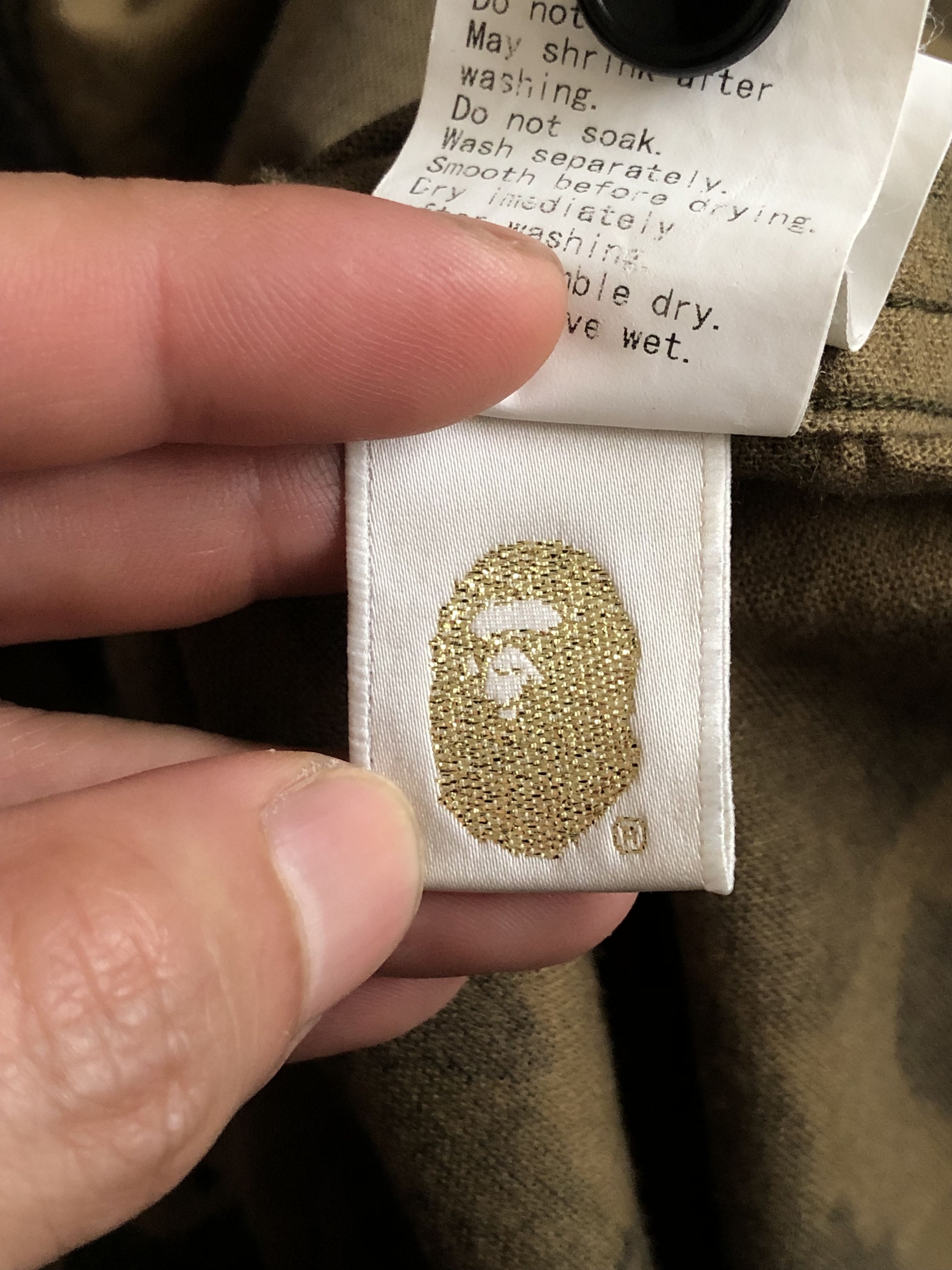 Bape 1ST CAMO SHIRT HOODIE Size US S / EU 44-46 / 1 - 21 Thumbnail