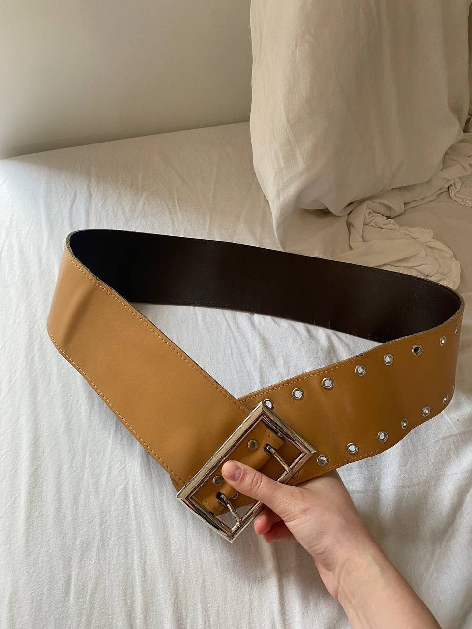 Vintage Vintage mustard wide leatherette belt Size ONE SIZE - 5 Thumbnail
