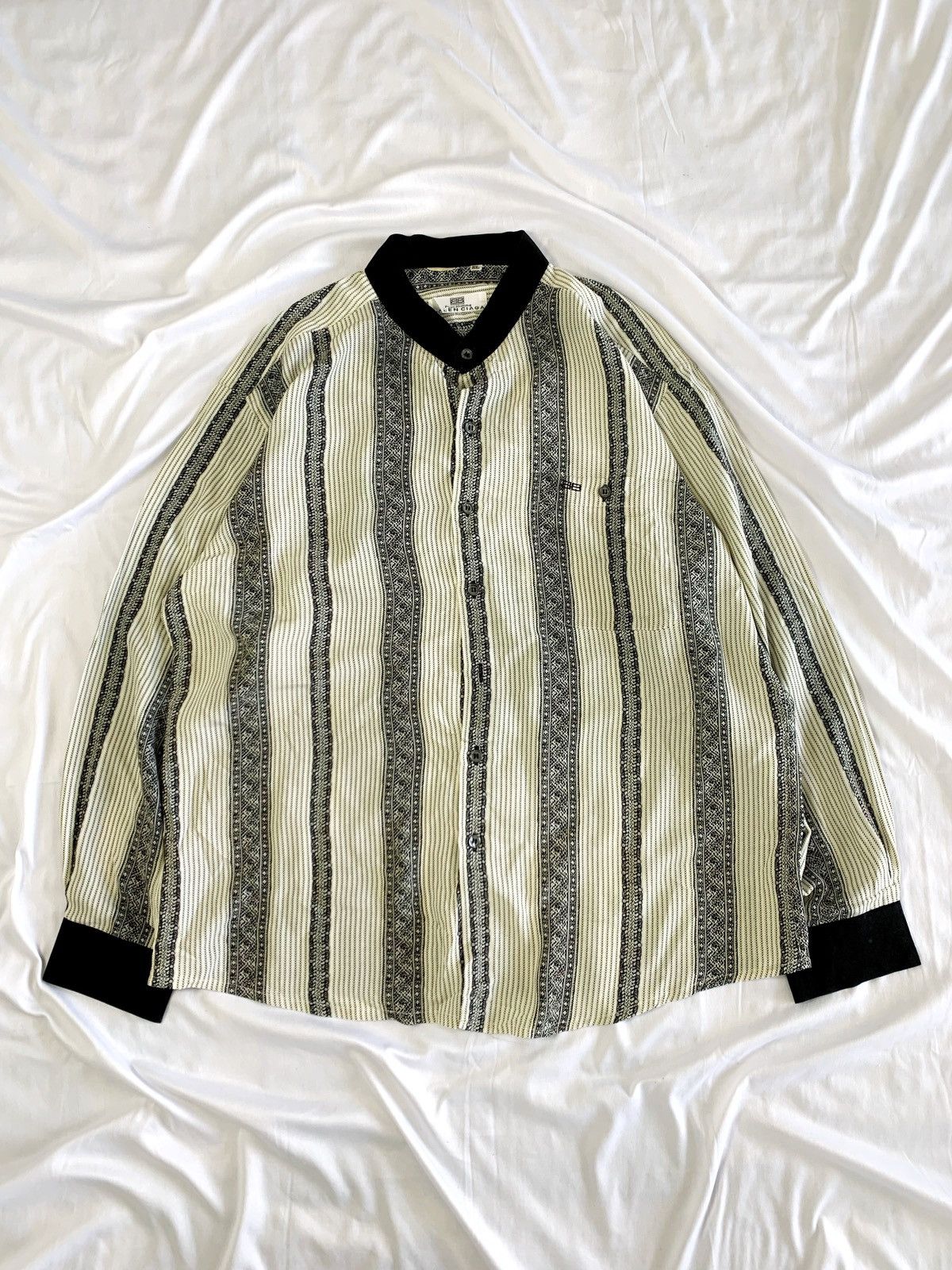 Balenciaga Balenciaga shirt slik button up Size US L / EU 52-54 / 3 - 4 Thumbnail