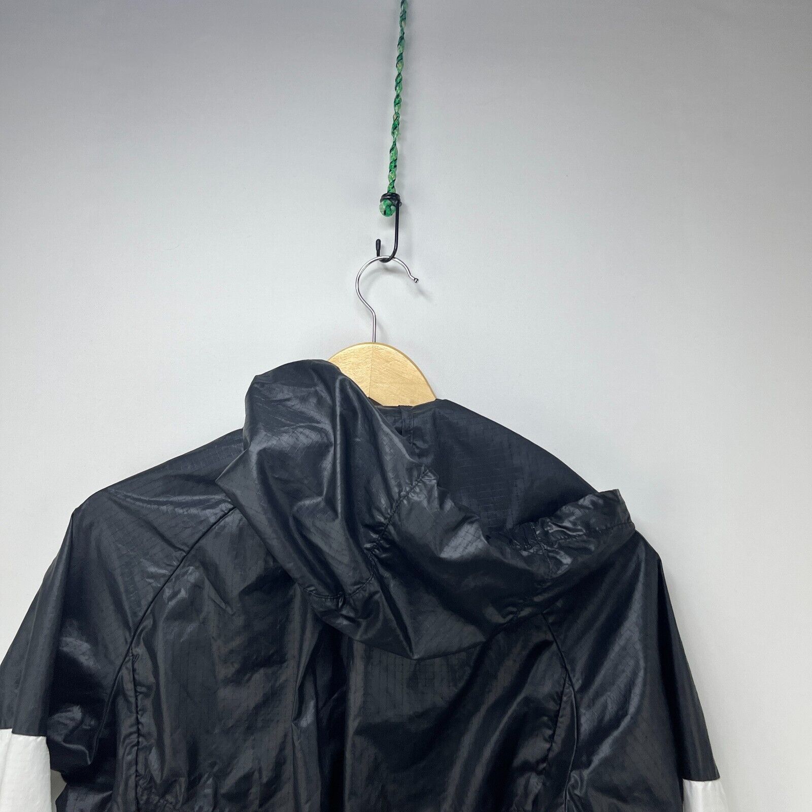 Nike × Vintage Vintage Y2K Nike Windbreaker Jacket Womens XS Size XS / US 0-2 / IT 36-38 - 9 Thumbnail