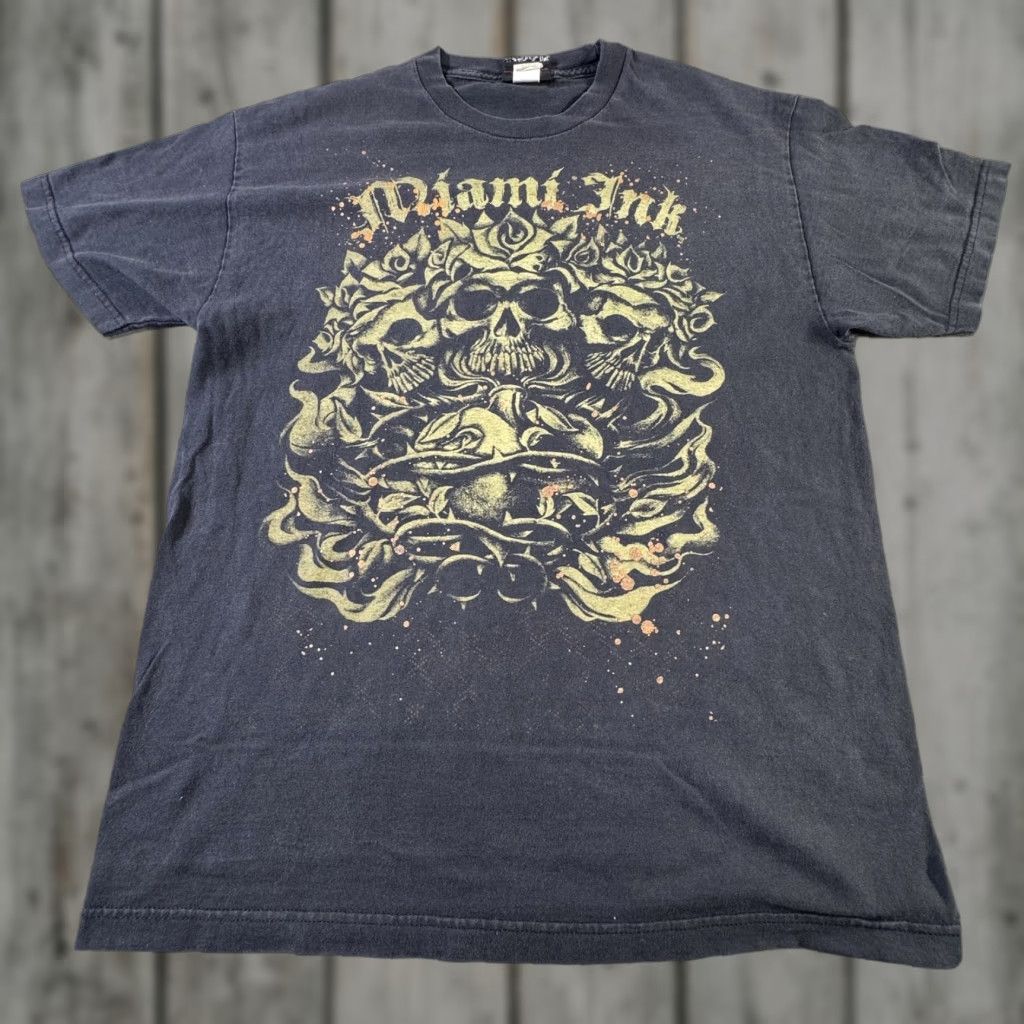 Vintage Miami Ink Shirt Mens Large Black Skull Snake Tattoo Graphic Short Sleeve 2007 Tee Size US L / EU 52-54 / 3 - 1 Thumbnail