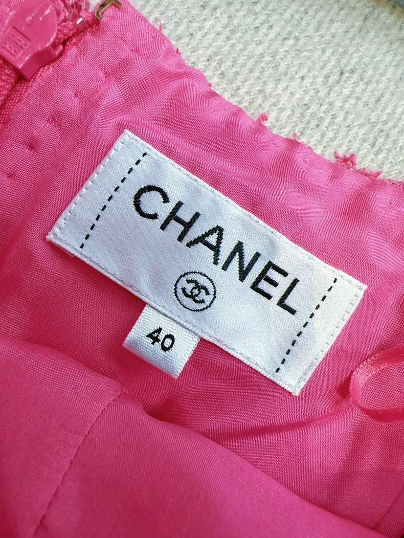 Other Chanel 22s peach pink tweed asymmetrical hem skirt Size 26" / US 2 / IT 38 - 5 Thumbnail