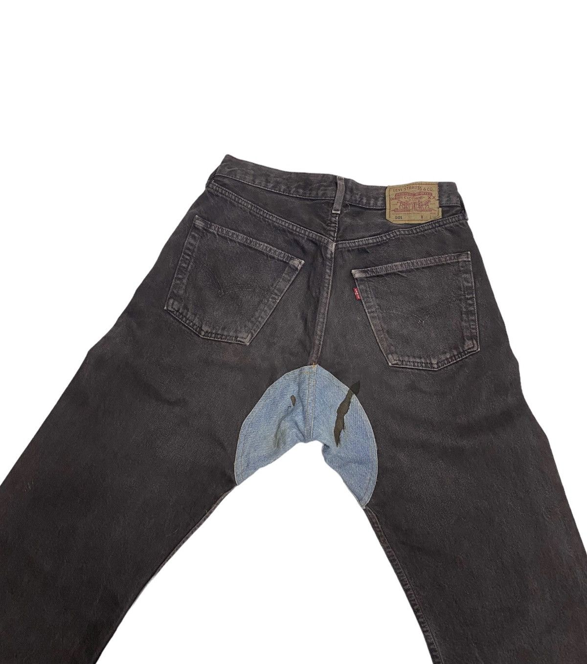 Levi's × Vintage LEVIS 501 MADE IN SPAIN FADED BLACK RELEASE HEM BAGGY JEANS Size US 30 / EU 46 - 6 Thumbnail