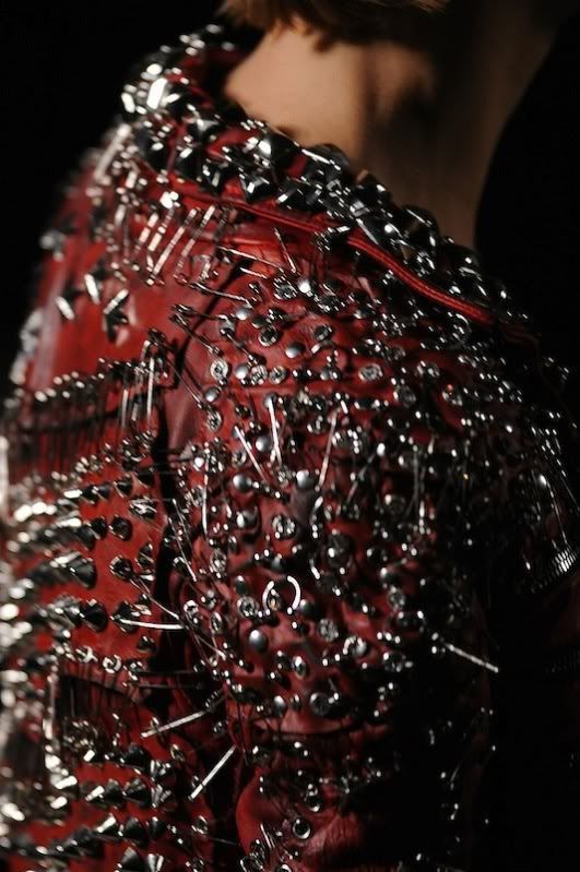 Balmain BALMAIN by Decarnin SS2011 Safety Pin Red Leather Bag runway Size ONE SIZE - 2 Thumbnail