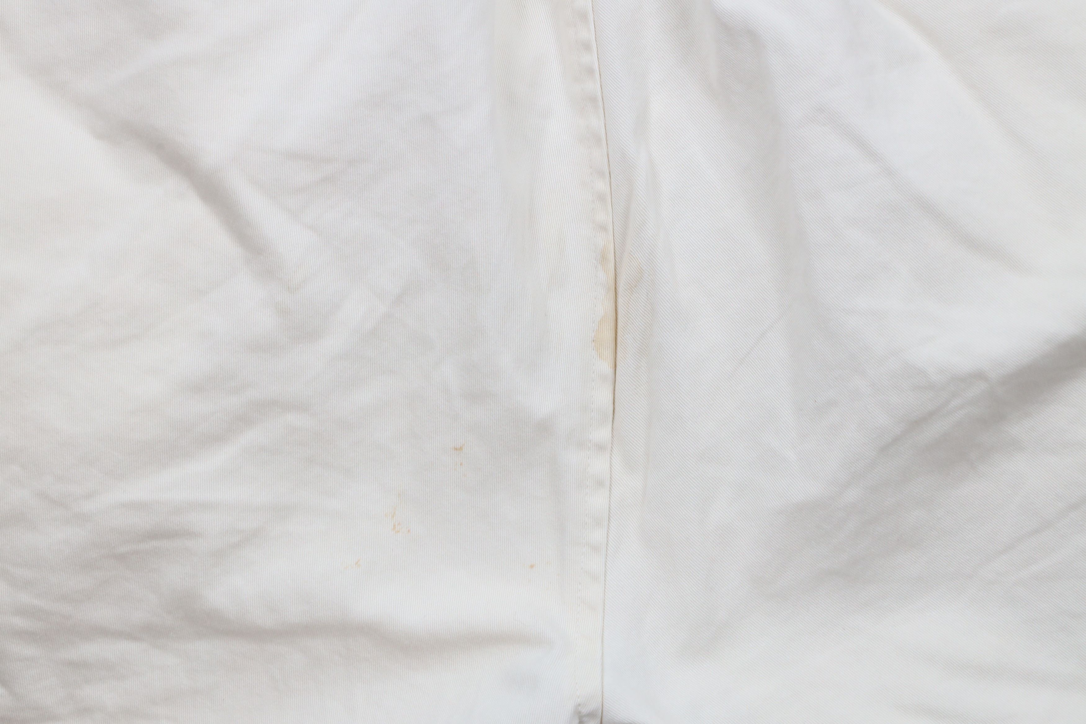 Nautica × Vintage Vintage 90s Nautica Spell Out Above Knee Shorts Cream Size US 34 / EU 50 - 14 Thumbnail