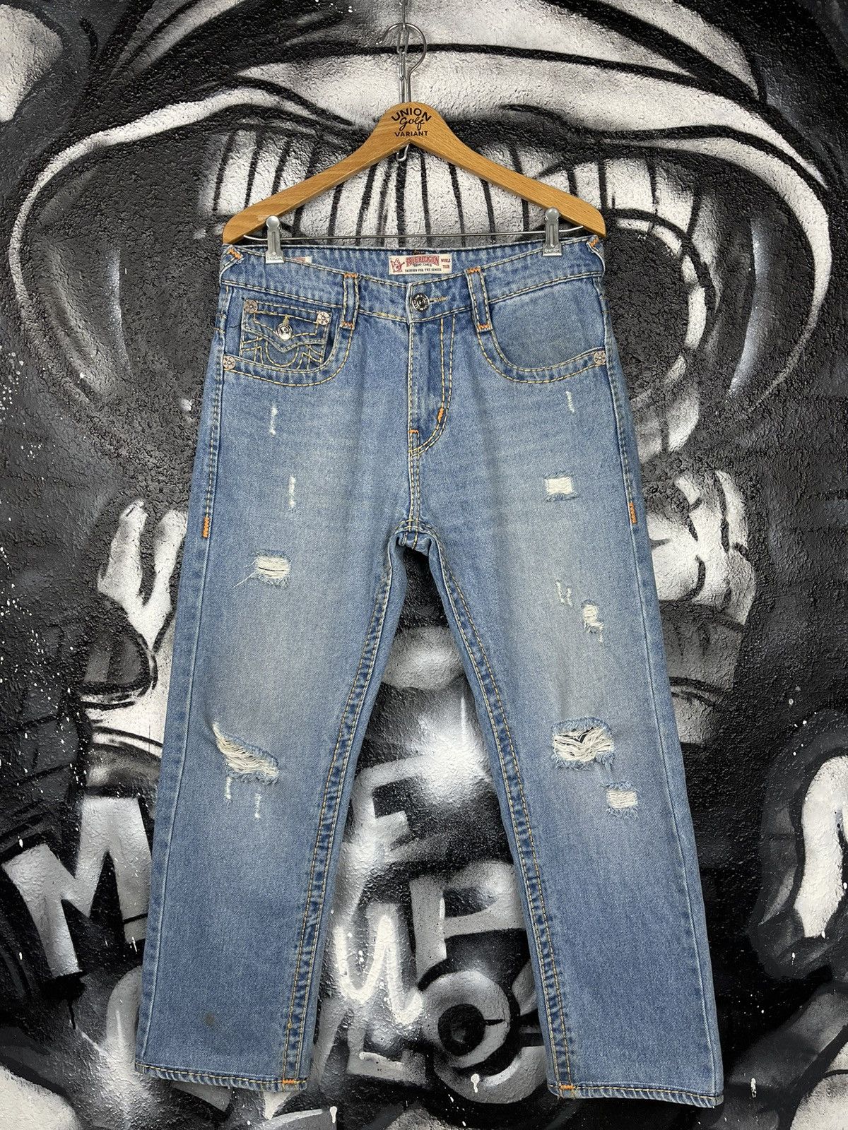 True Religion True Religion Ricky Relaxed Straight Distressed Denim Jeans Size US 32 / EU 48 - 3 Thumbnail
