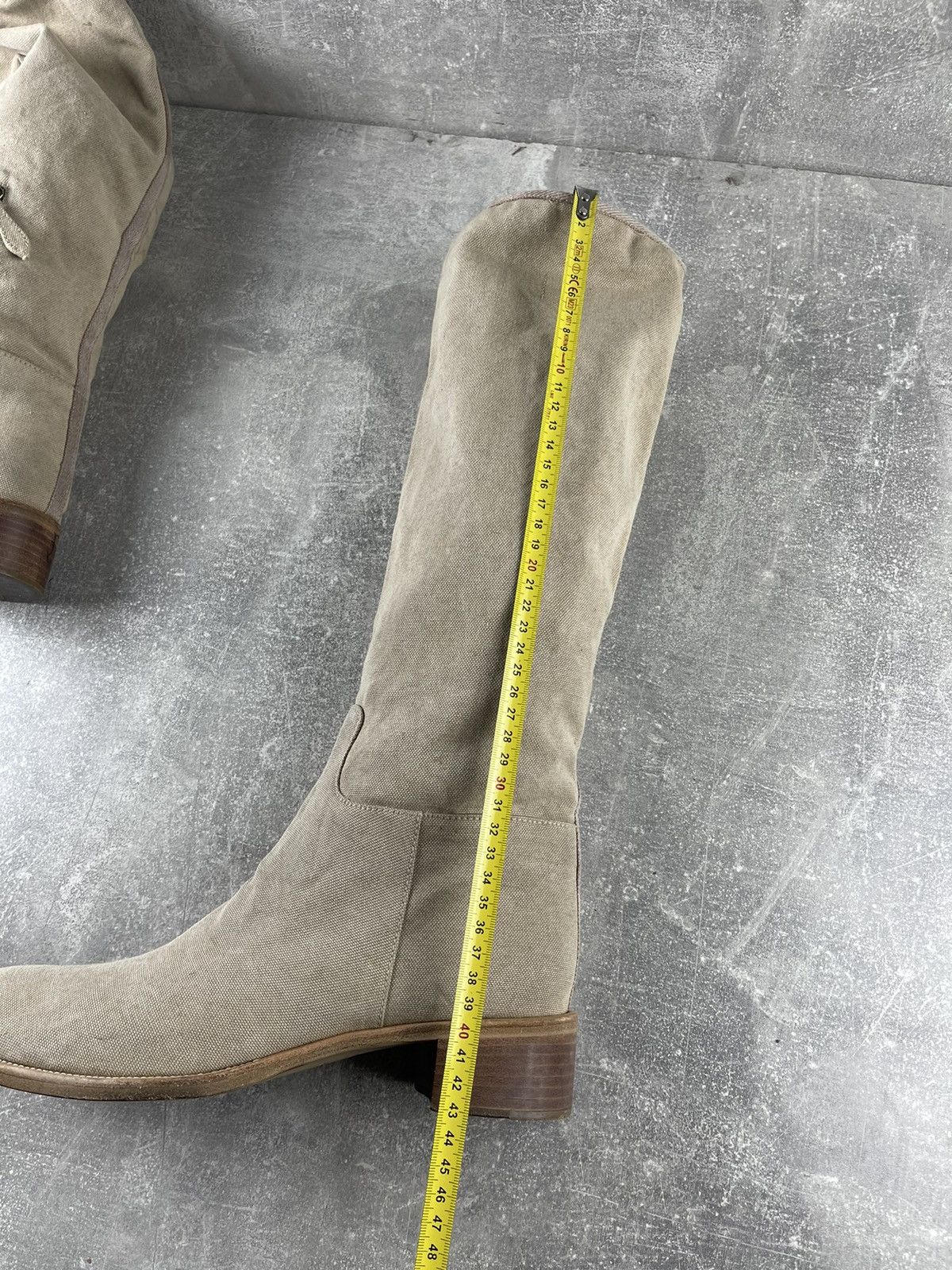 Prada Prada Vintage Tall Canvas / Leather Boots Beige EU 39 Size US 9 / IT 39 - 11 Thumbnail