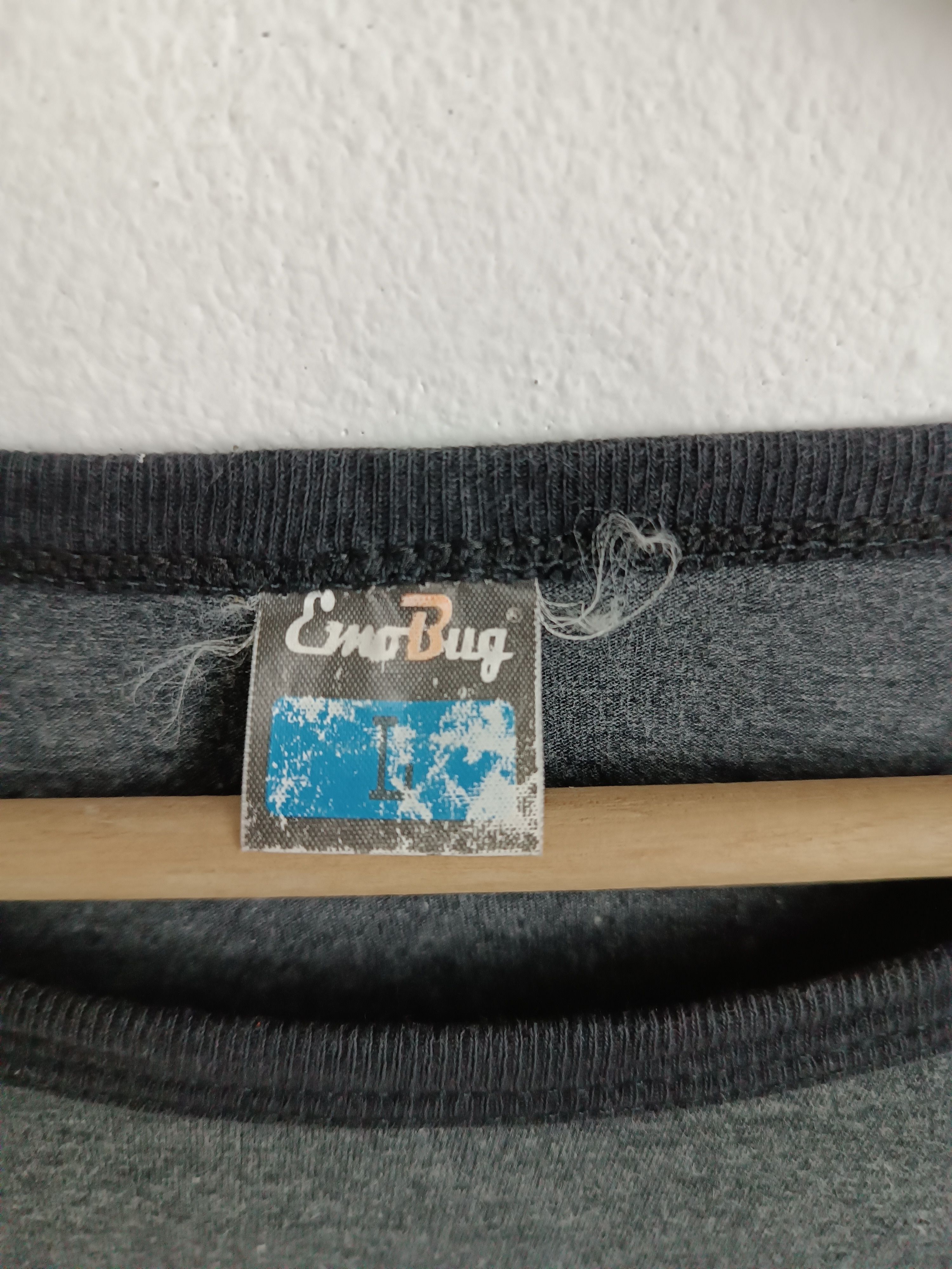 Japanese Brand VINTAGE FOO FIGHTERS LOGO TEE nirvana grunge alice Size US M / EU 48-50 / 2 - 8 Thumbnail