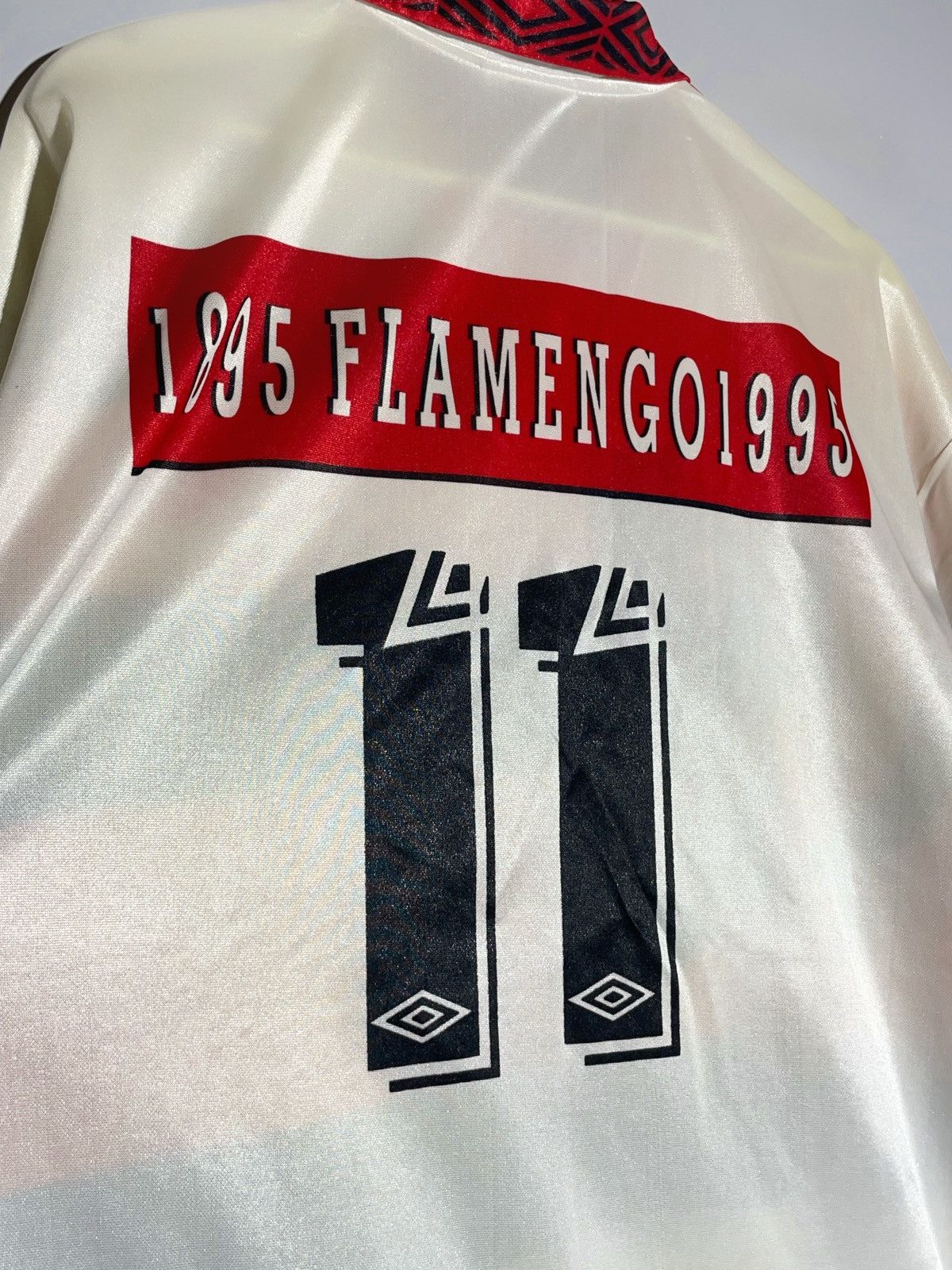 Umbro × Vintage Flamengo Umbro 1995 100th Anniversary Vintage Football Shirt Size US L / EU 52-54 / 3 - 9 Thumbnail