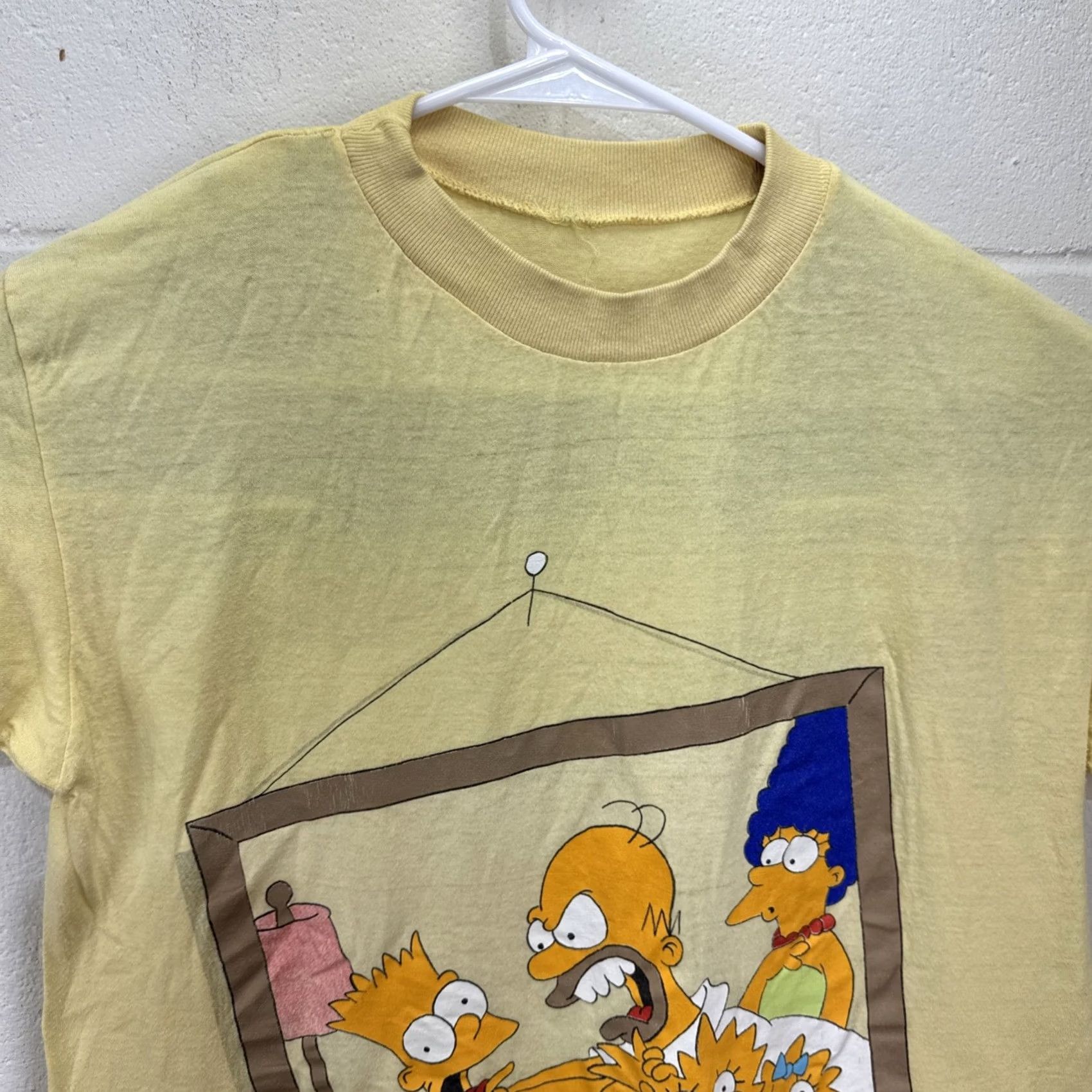 Vintage VINTAGE The Simpsons Family Portrait T-Shirt Mens L Yellow 90s Cartoon Graphic Print Bart Homer 1990s Rare Size US L / EU 52-54 / 3 - 6 Thumbnail