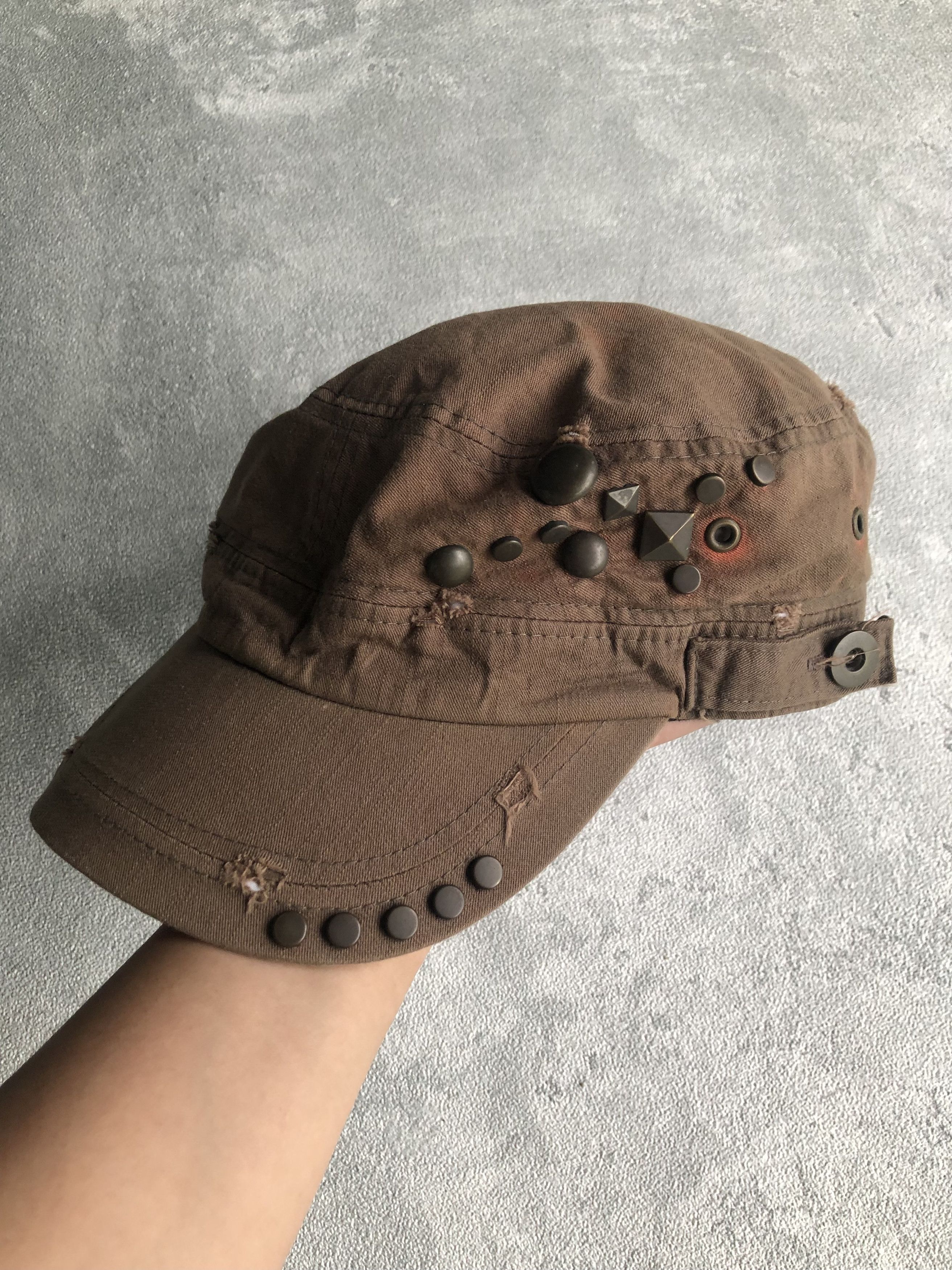 Japanese Brand Distressed Studded Gothic Hats Size ONE SIZE - 1 Thumbnail