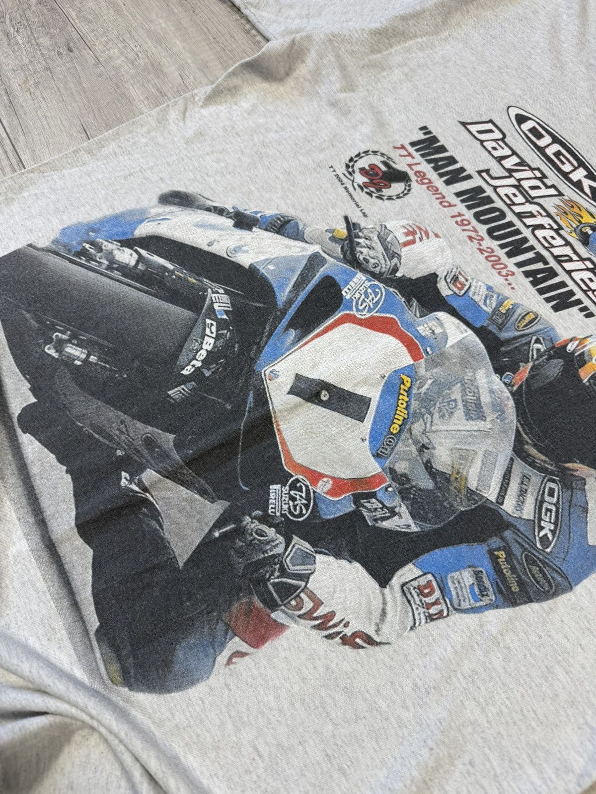 Vintage Vintage 2004 David Jefferies Suzuki GSX R1000 Memorial Tee Size US M / EU 48-50 / 2 - 5 Thumbnail