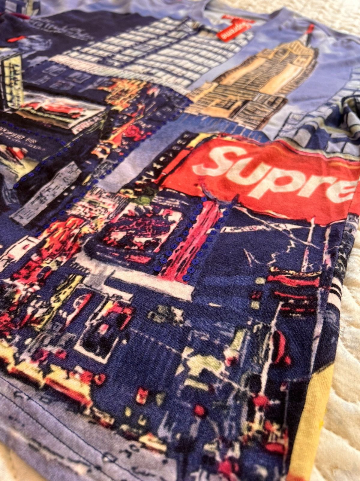 Supreme Supreme skyline day Sequin L S top long sleeve New York tee Size US M / EU 48-50 / 2 - 17 Thumbnail
