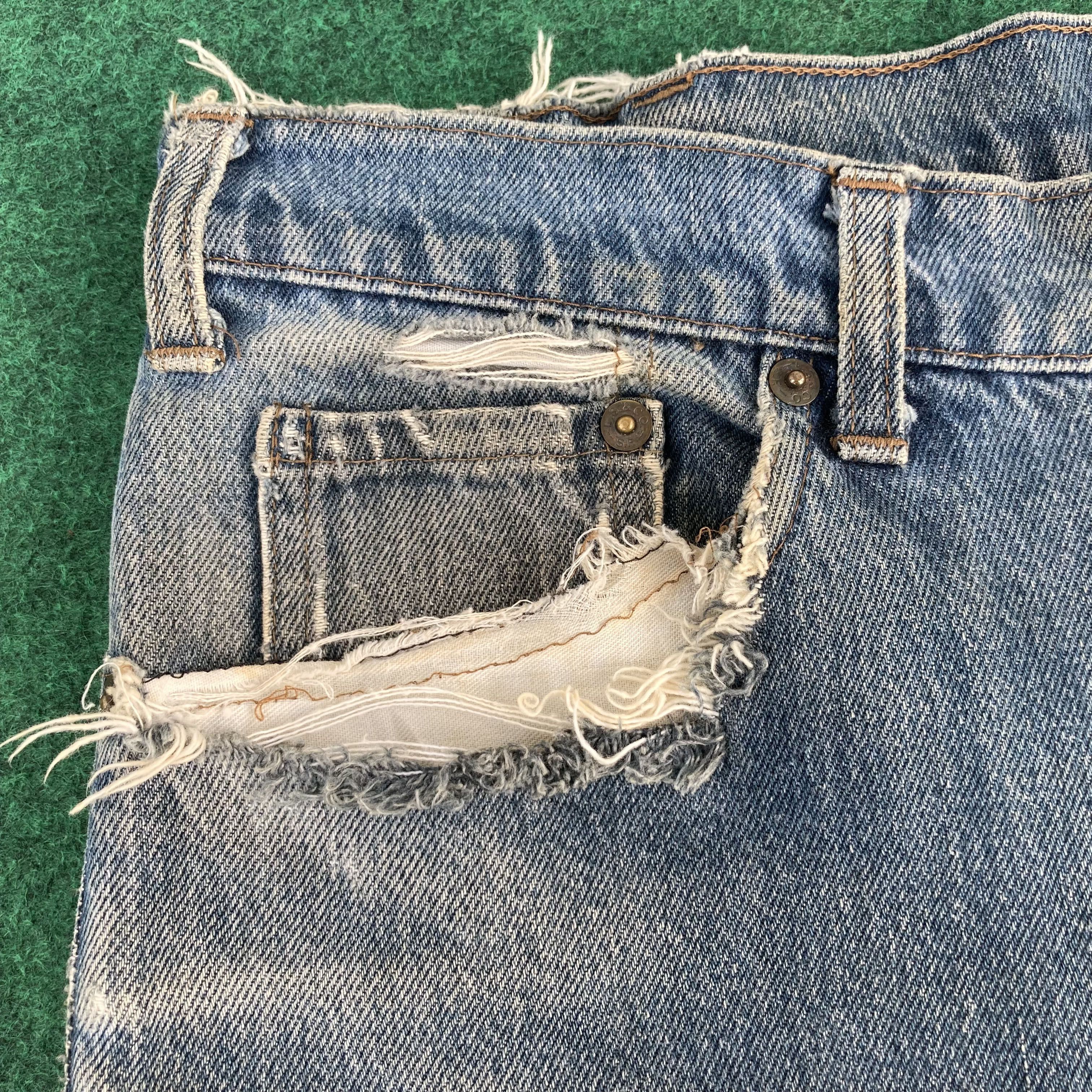 Levi's × Vintage Vtg Levis Short Distressed Jorts Ripped Punk Grunge Jeans Size US 32 / EU 48 - 5 Thumbnail