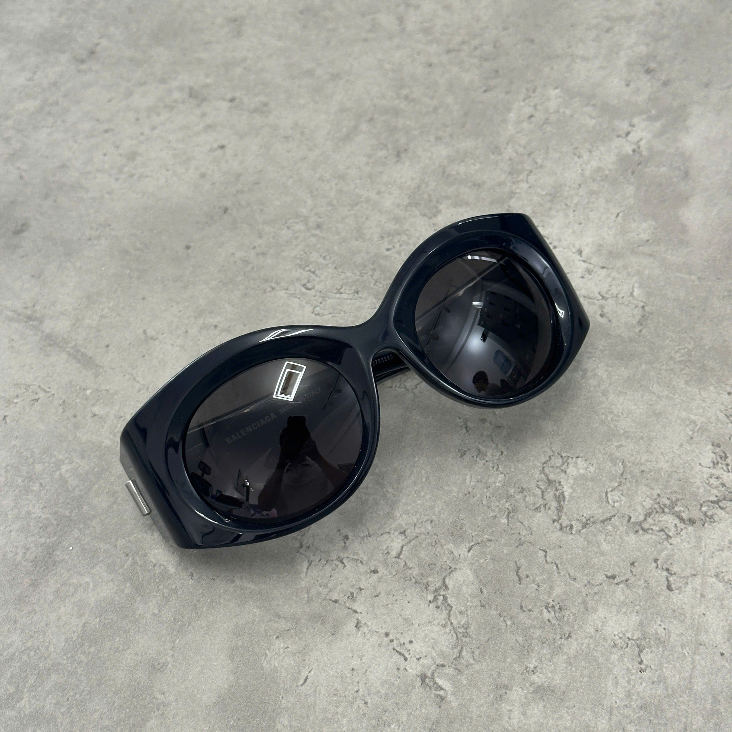 Balenciaga BALENCIAGA BB0189S 001 BLACK Size ONE SIZE - 2 Thumbnail