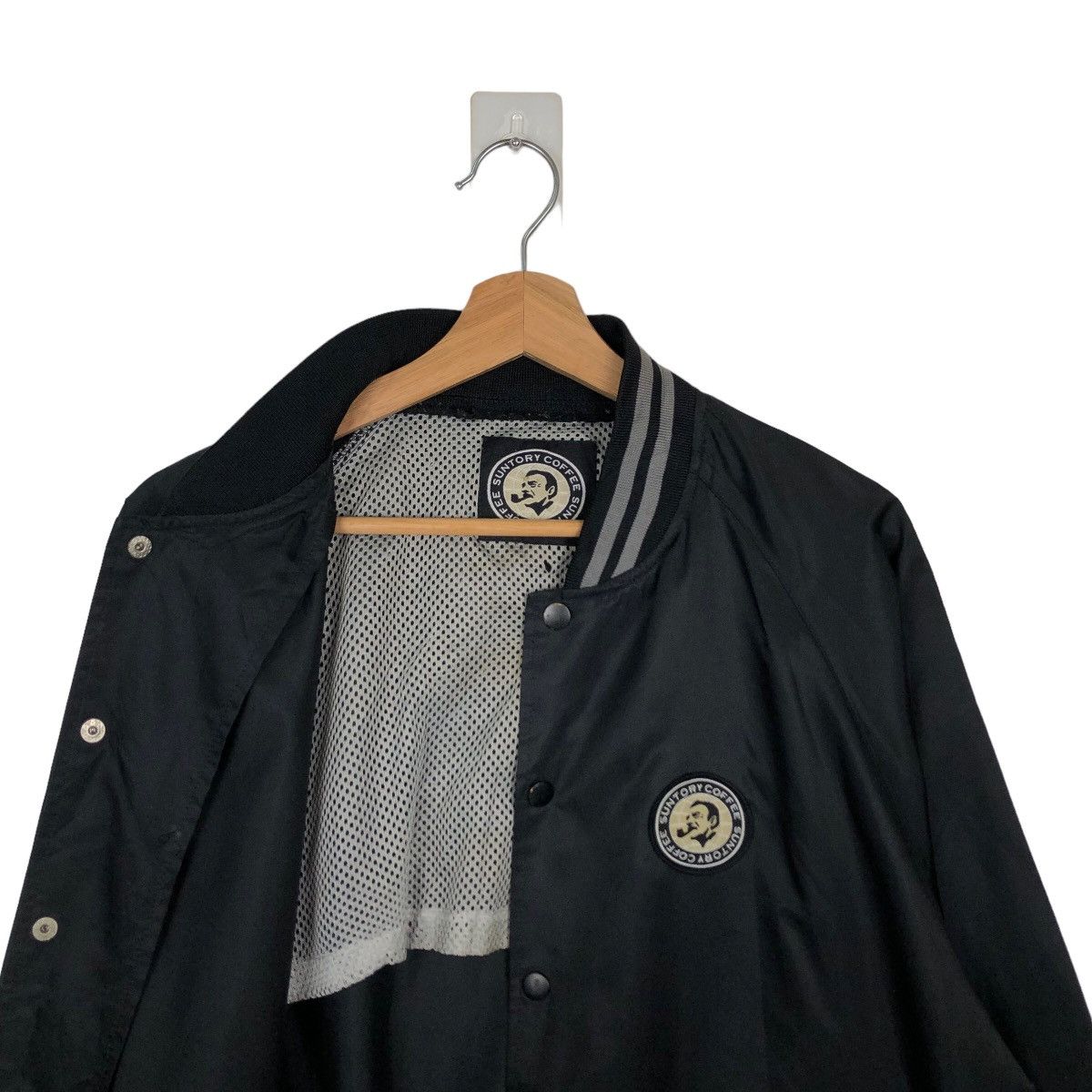 Japanese Brand VINTAGE SATIN BOMBER JACKET SUNTORY COFFEE BIG LOGO Size US M / EU 48-50 / 2 - 9 Thumbnail