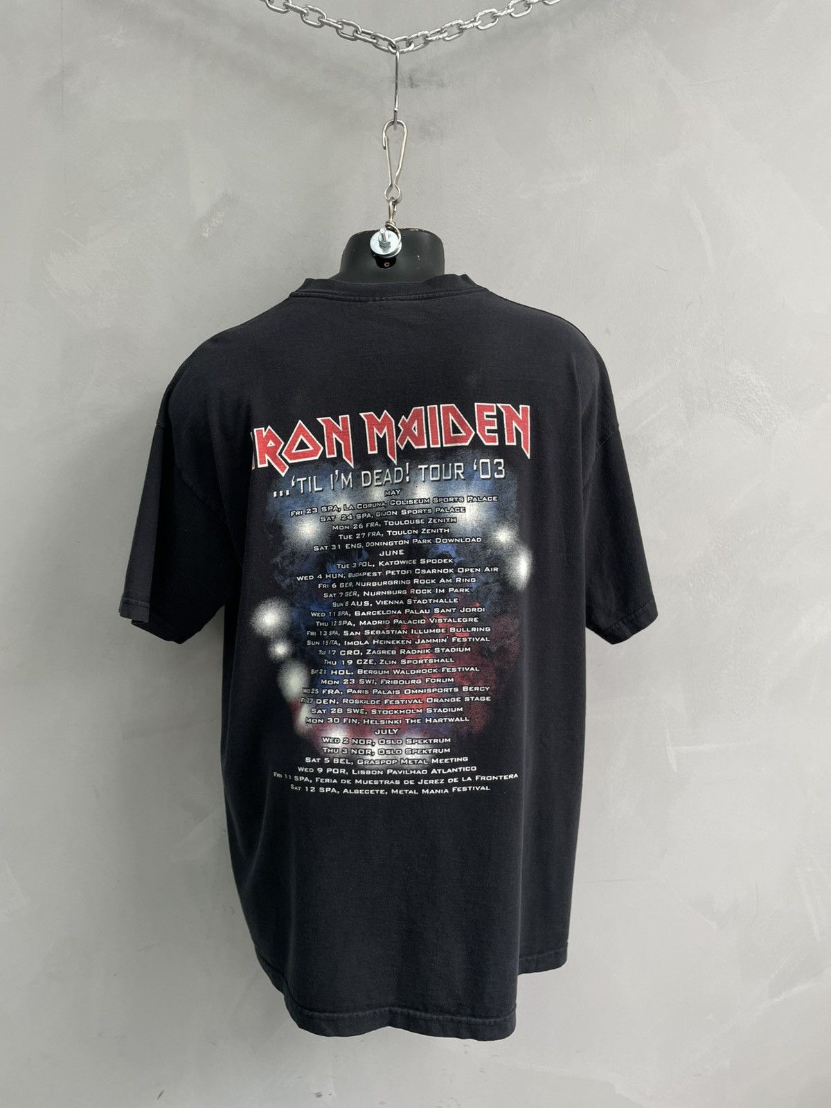 Iron Maiden Vintage 2003 Tour tee Iron Maiden t shirt Size US XL / EU 56 / 4 - 7 Thumbnail
