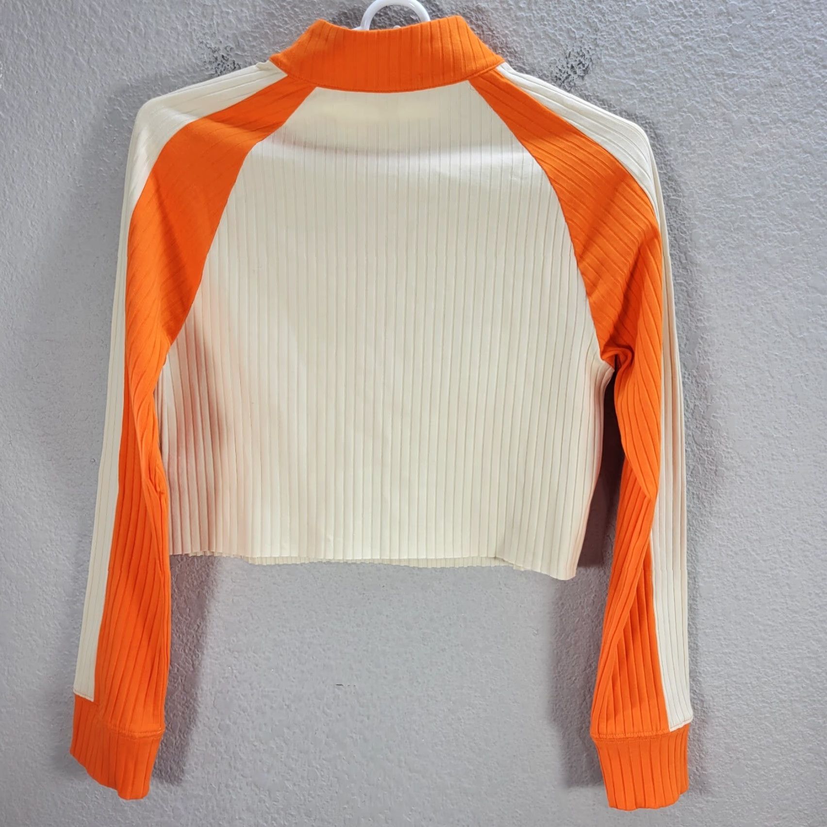 Vintage VINTAGE PacSun LA Hearts Active 1/4 Zip Cropped Long Sleeve Cream w/ Orange Women XS Size XS / US 0-2 / IT 36-38 - 7 Thumbnail