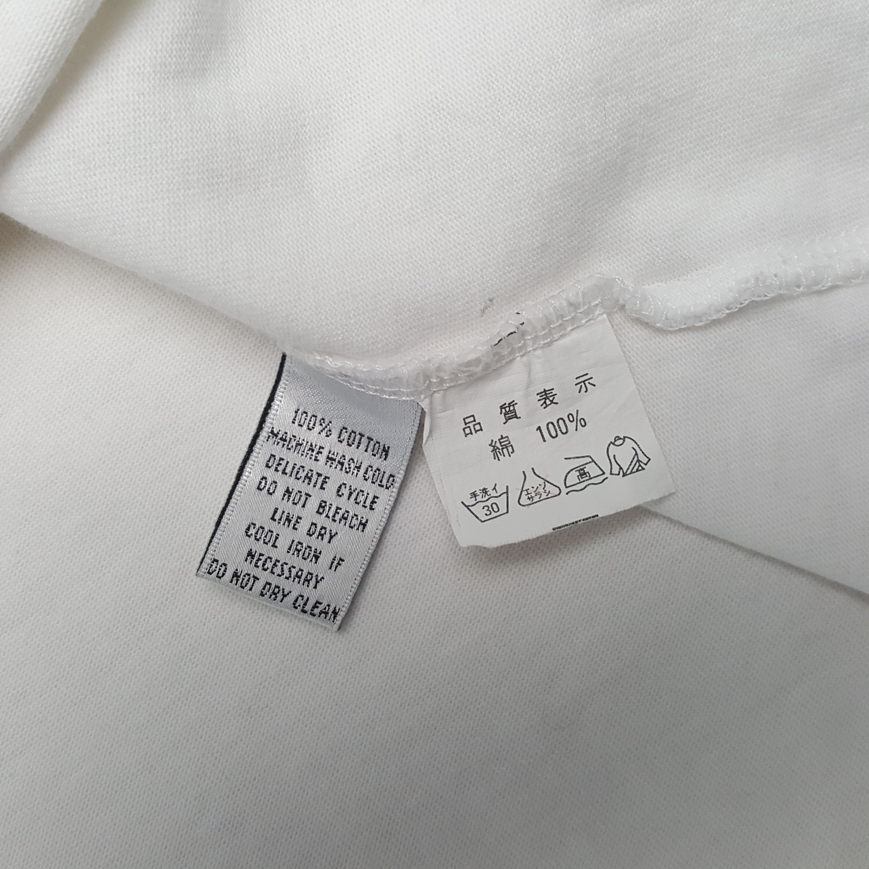 Yves Saint Laurent Yves Saint Laurent Spellout Design Tshirt C299N56 Size US L / EU 52-54 / 3 - 7 Thumbnail