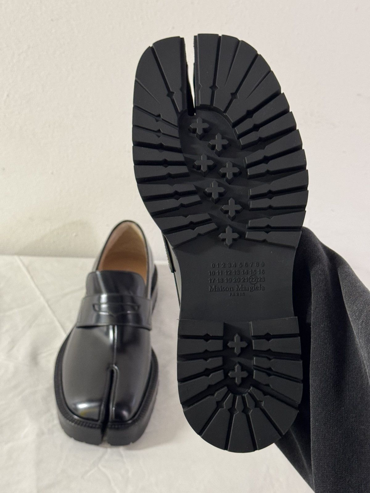 Maison Margiela Maison Margiela Tabi Platform Loafers - Black 42 Size US 9 / EU 42 - 7 Thumbnail